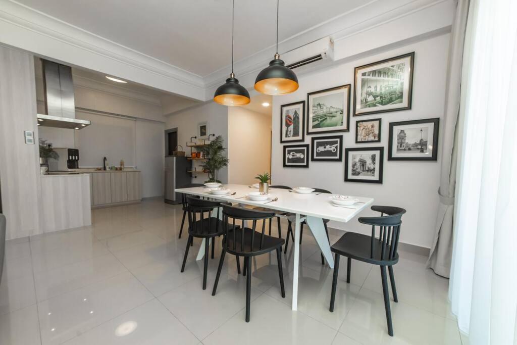 VSummer CozyHaven 4br nr CIQ R&F by Our Stay