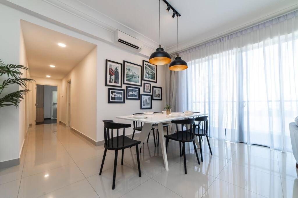 VSummer CozyHaven 4br nr CIQ R&F by Our Stay