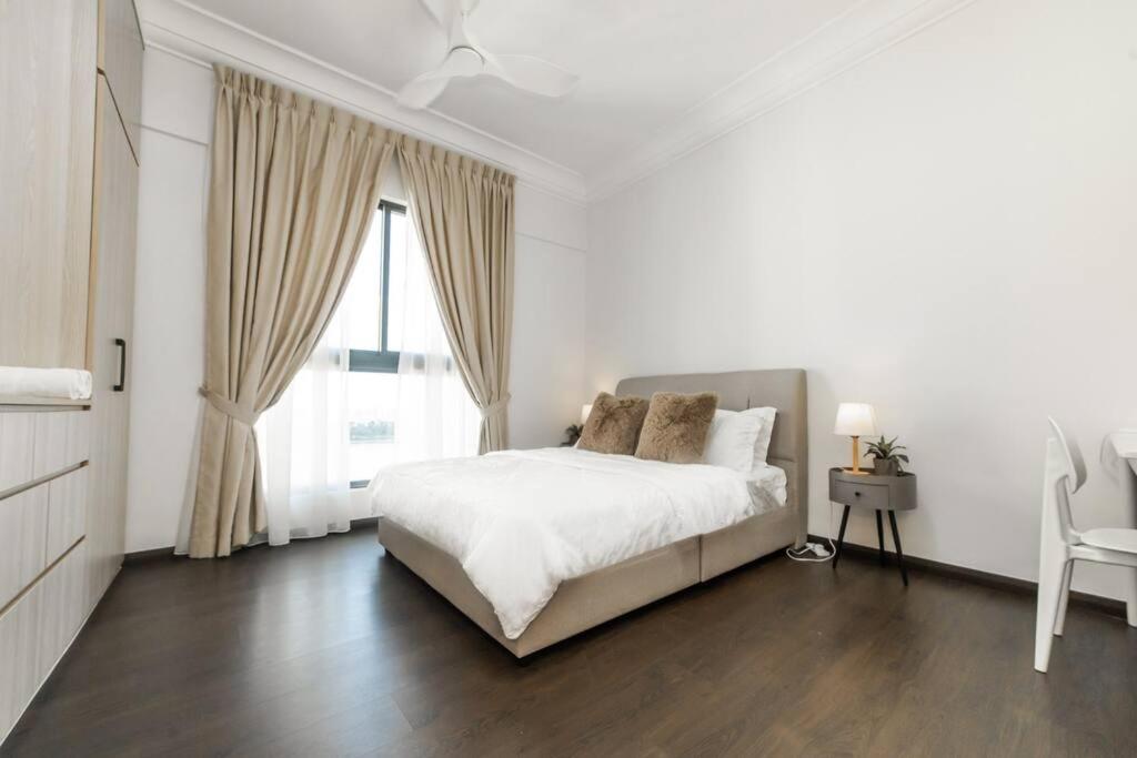 VSummer CozyHaven 4br nr CIQ R&F by Our Stay