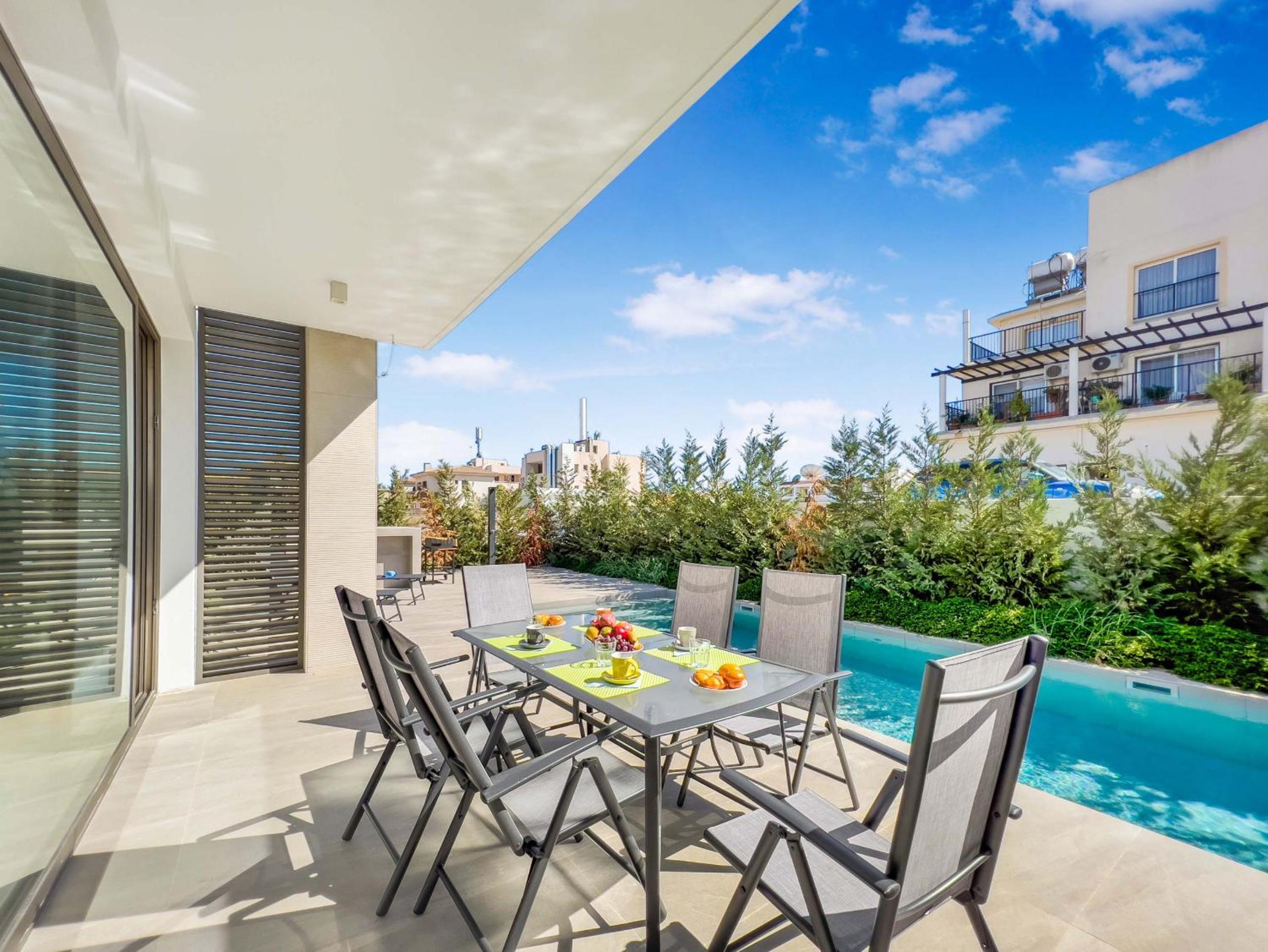 Azure Seaview - Garnet Villa