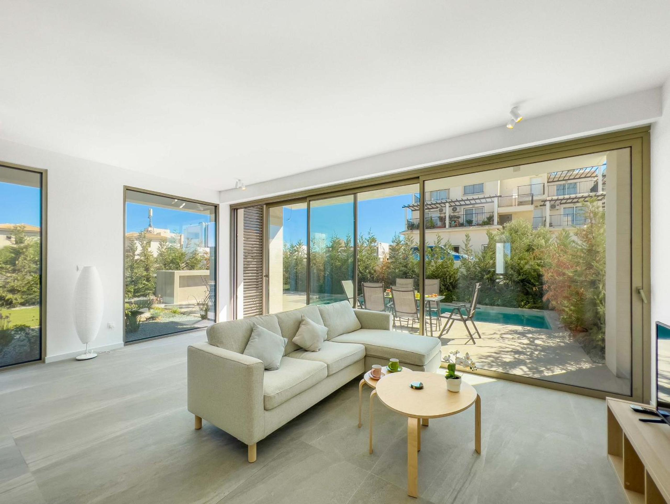 Azure Seaview - Garnet Villa