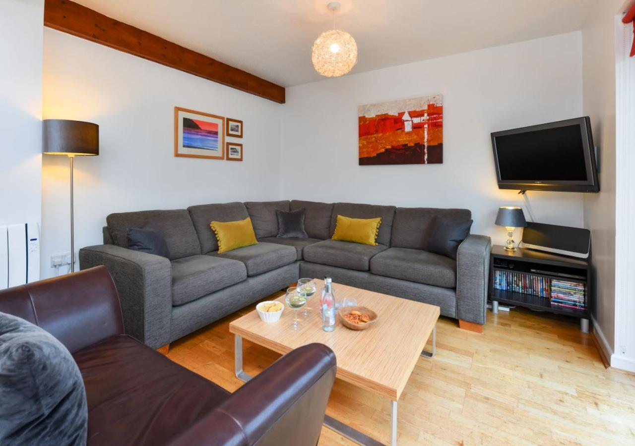 3 Bed in Pwllheli oc-tonnau