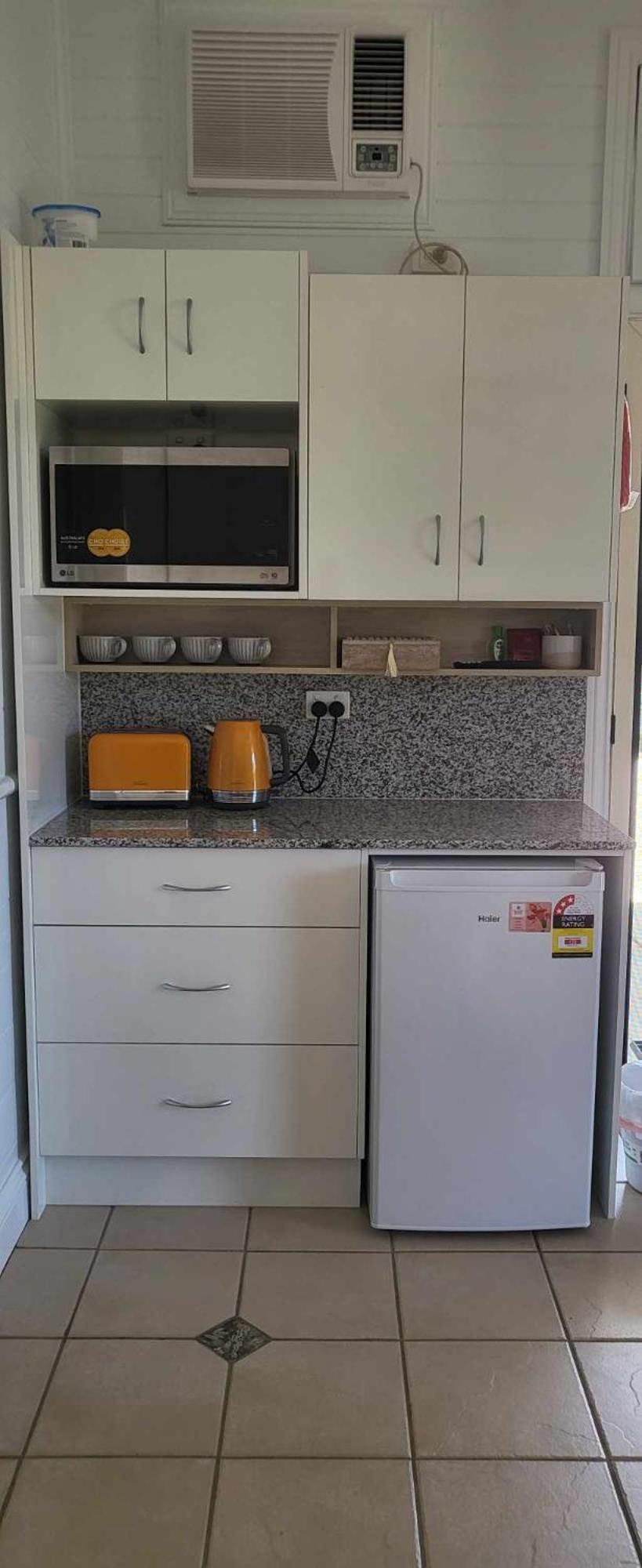 Ribbonwood Bed & Breakfast, Emu Park Qld