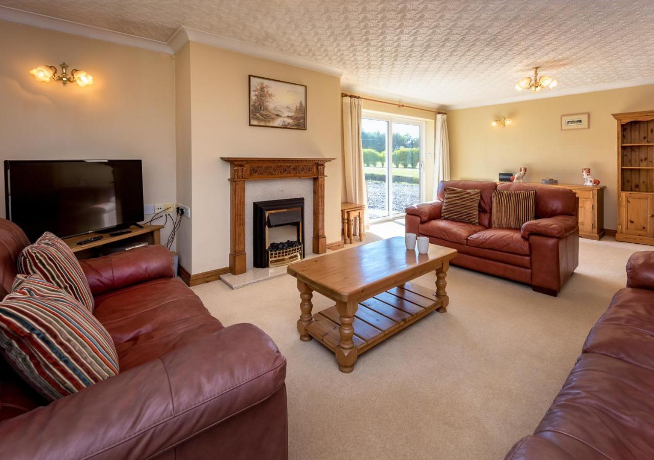 5 Bed in Bryncroes oc-llecyn