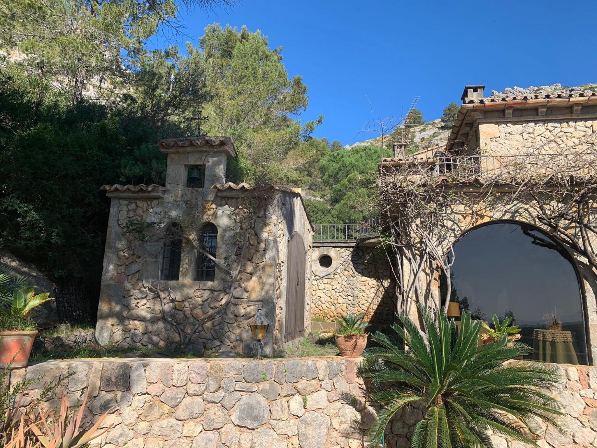 Semi-detached house in Ca´n picafort view 4