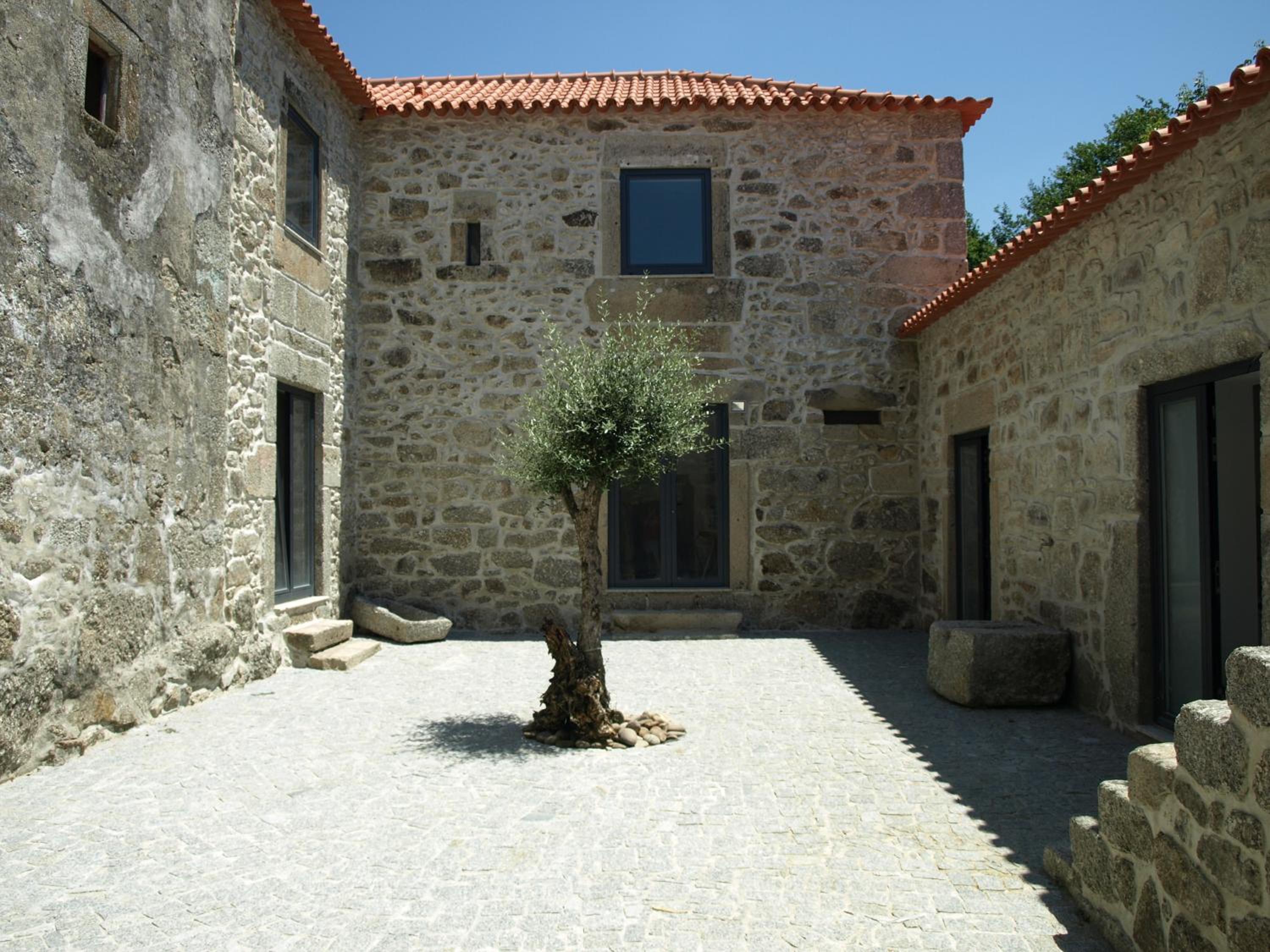 Photo 38