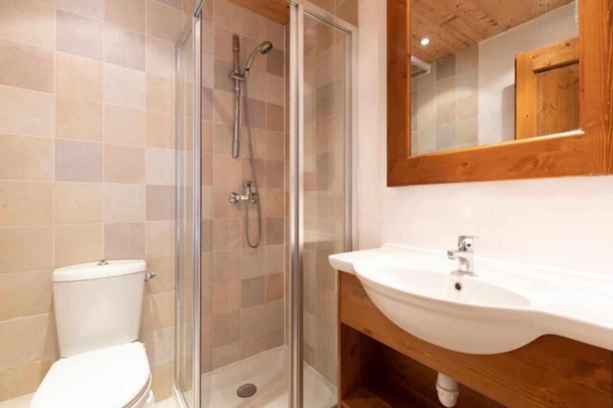 CASA-Chalet Brizolée lake-view chalet in Tignes close to ski area view 4