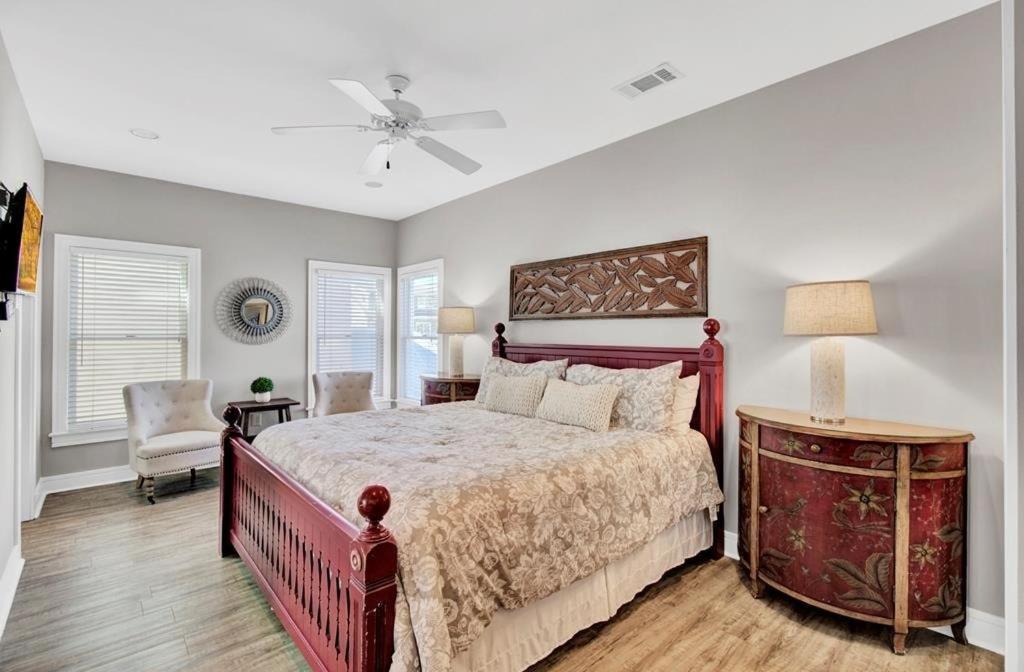 109 Grand Pavilion by AvantStay Beachfront Views