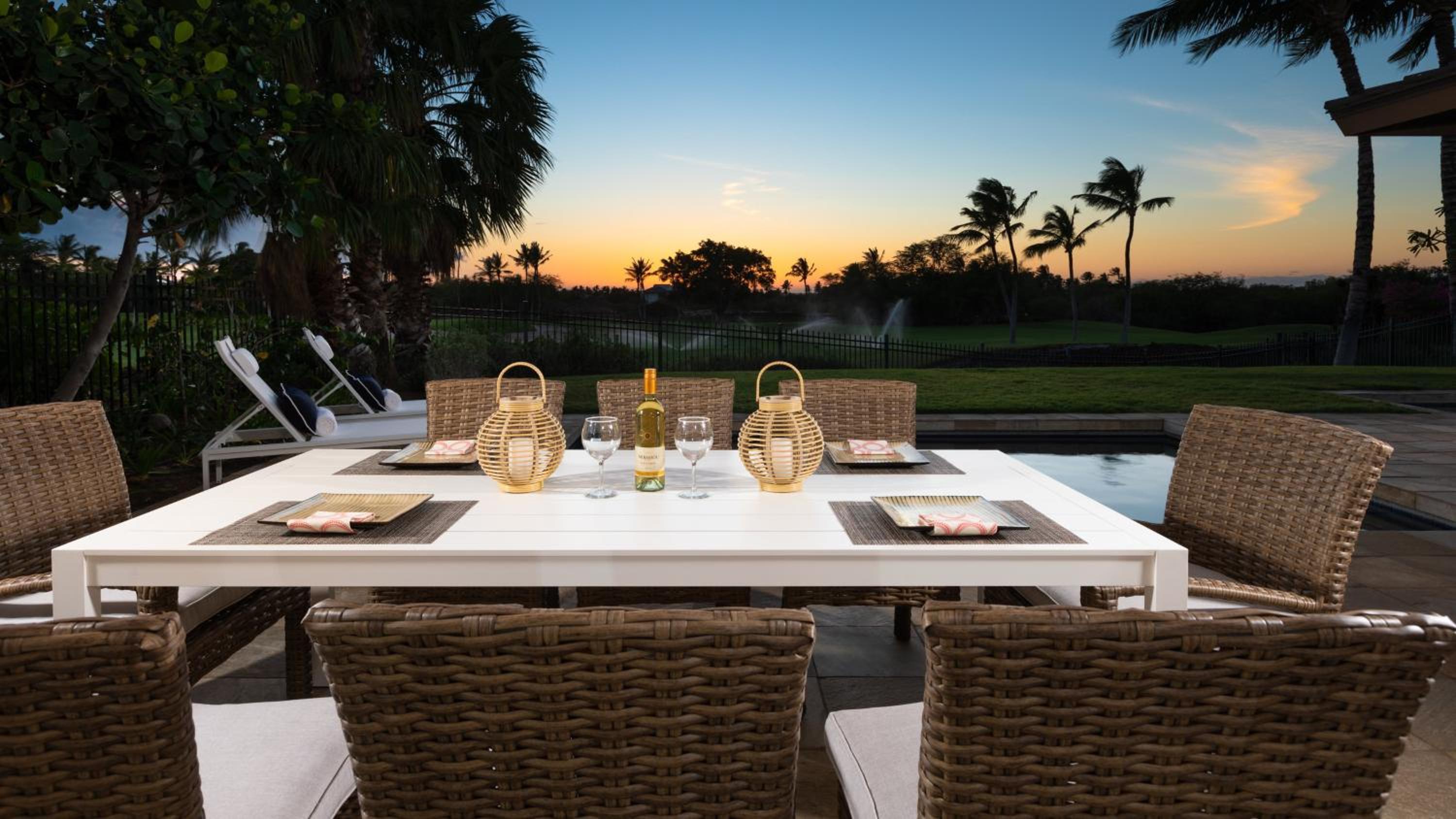 ❤PiH❤PARADISE AWAITS Guest Cottage Private Pool Spa