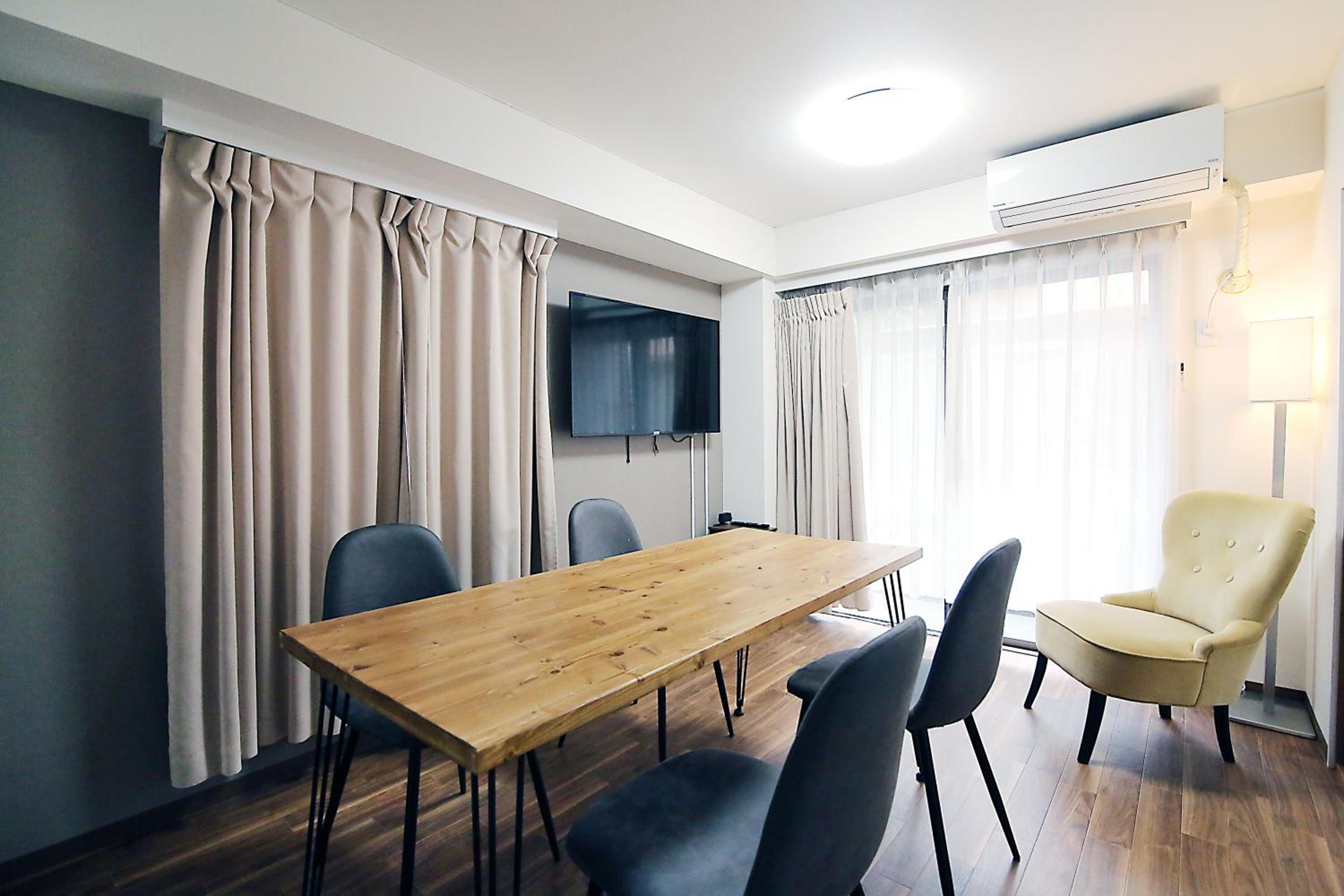 meeting & event spaces