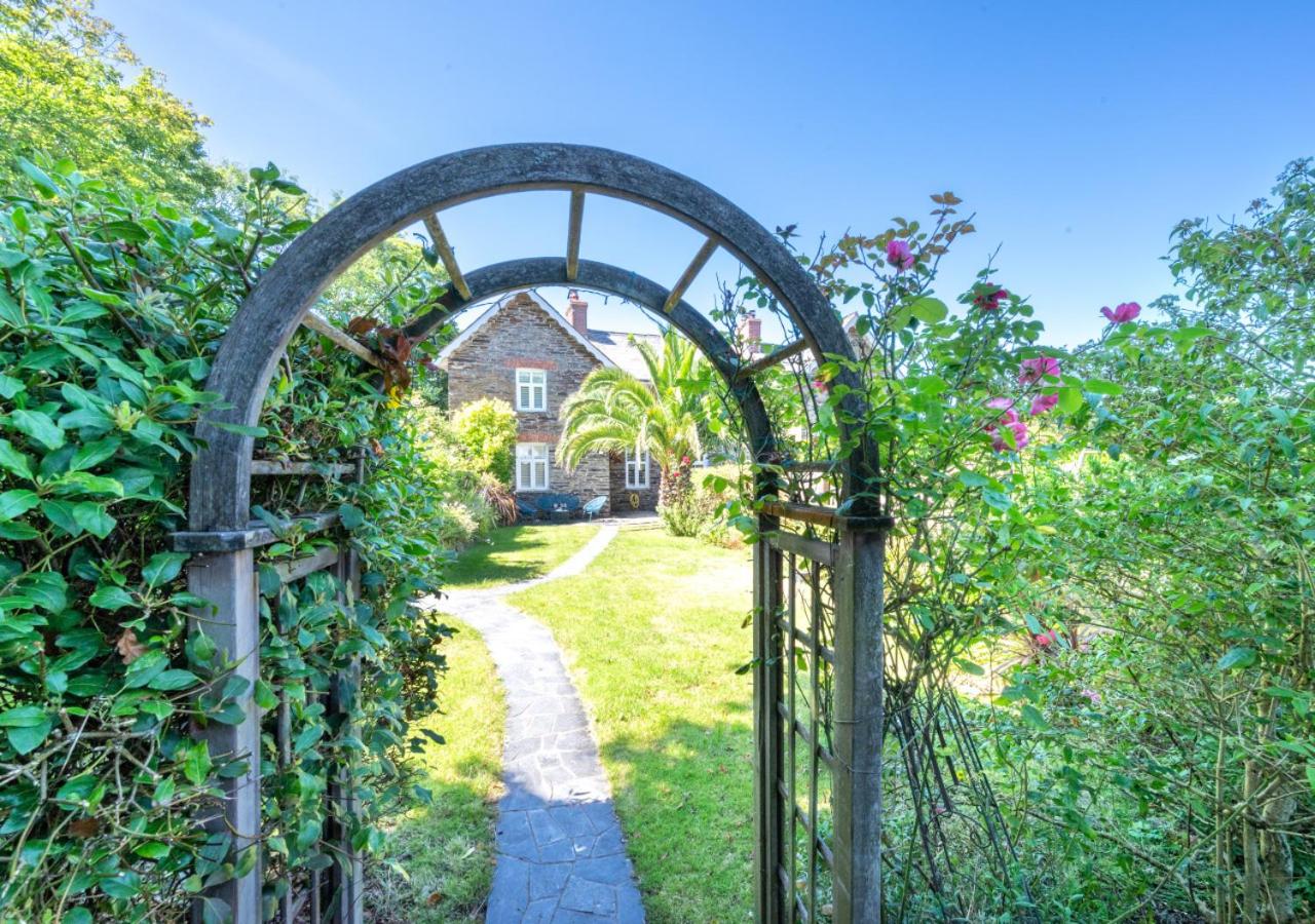 3 Bed in Boscastle oc-tchest