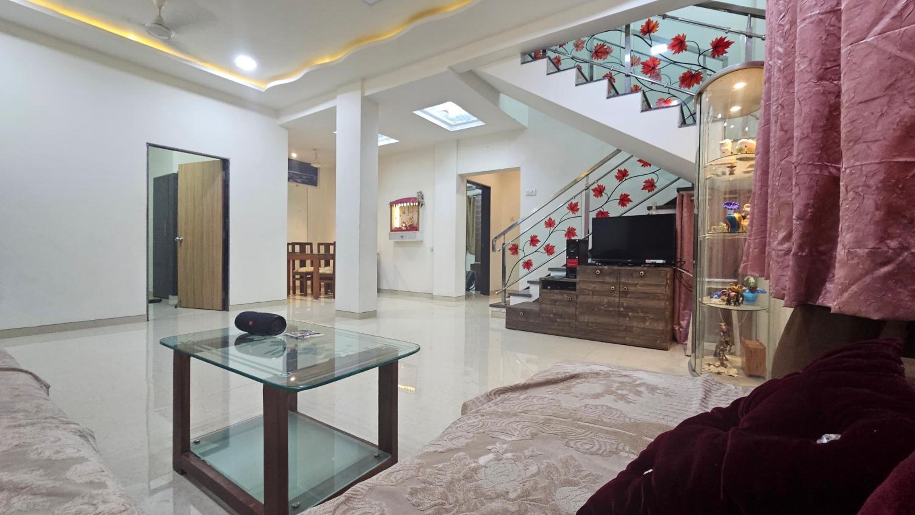 Om Nanaai Villa view 5