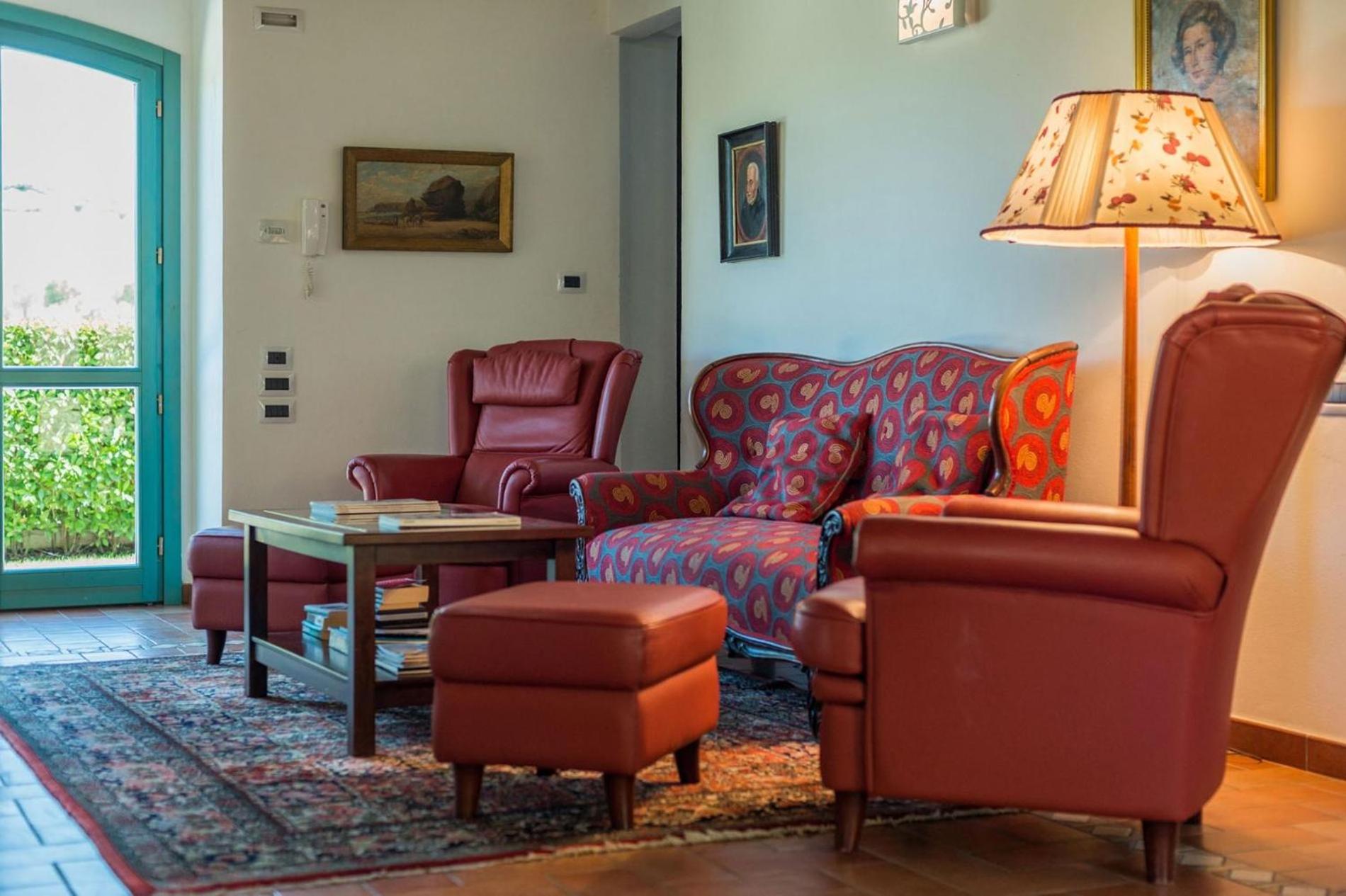 lounge