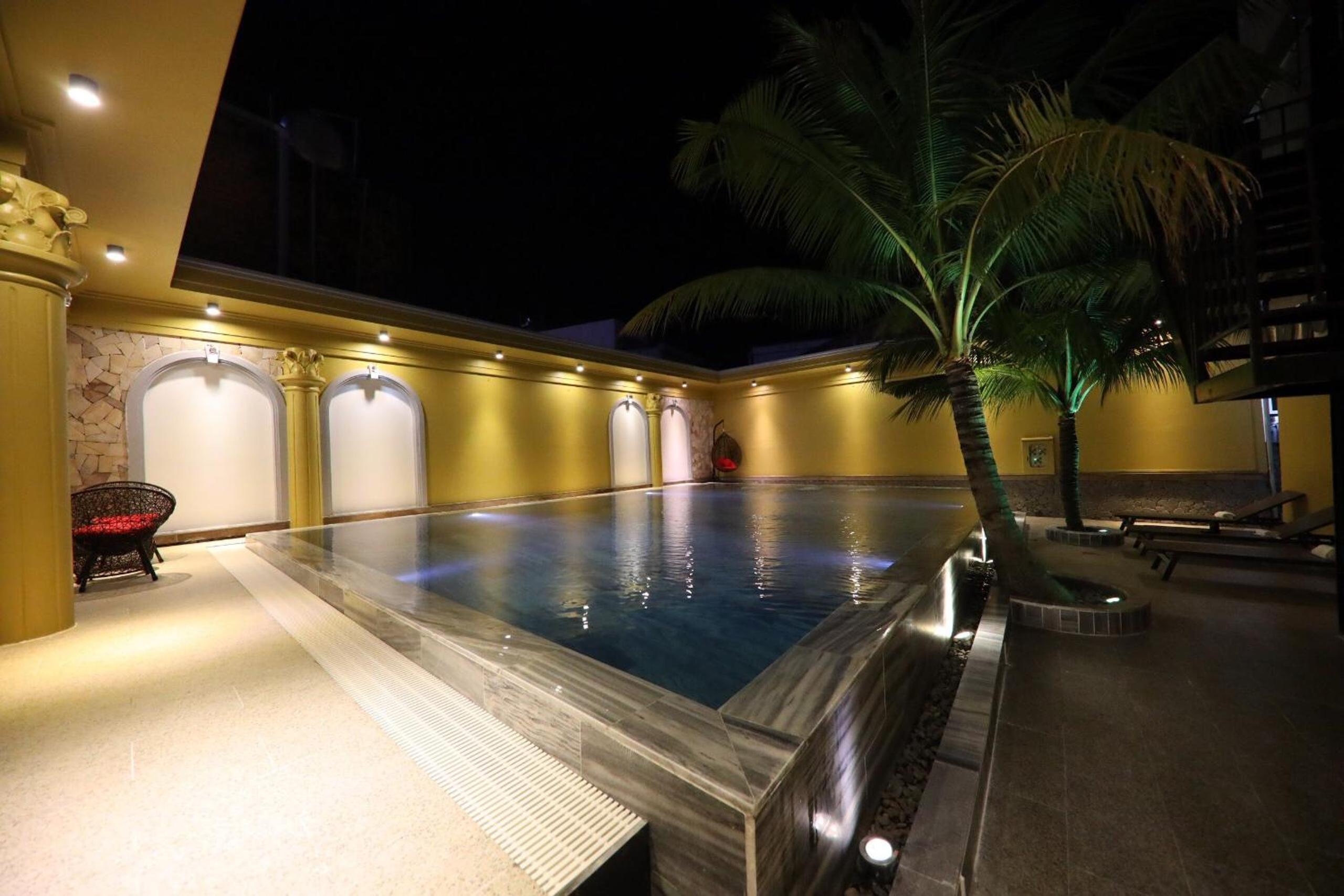 Vĩnh Phong 2 Hotel PQ - by BAY LUXURY view 4