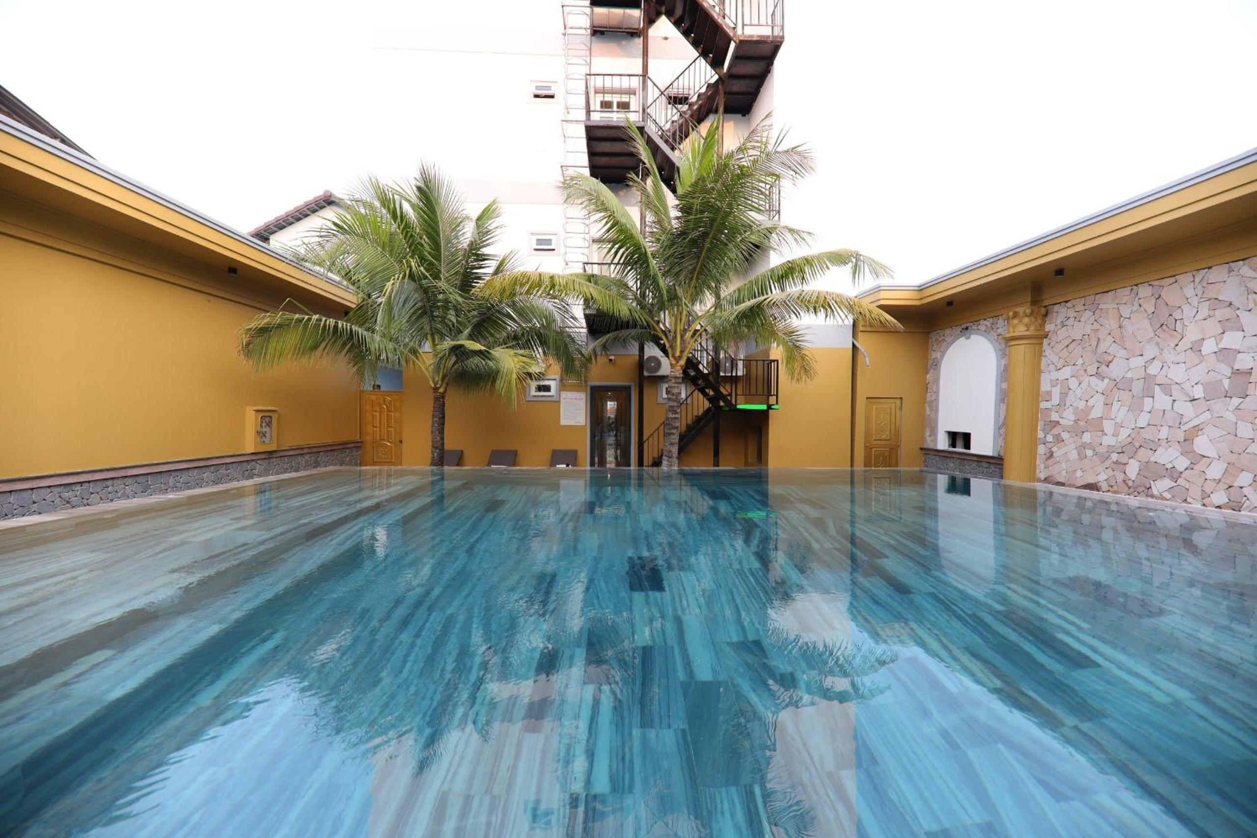 Vĩnh Phong 2 Hotel PQ - by BAY LUXURY view 5