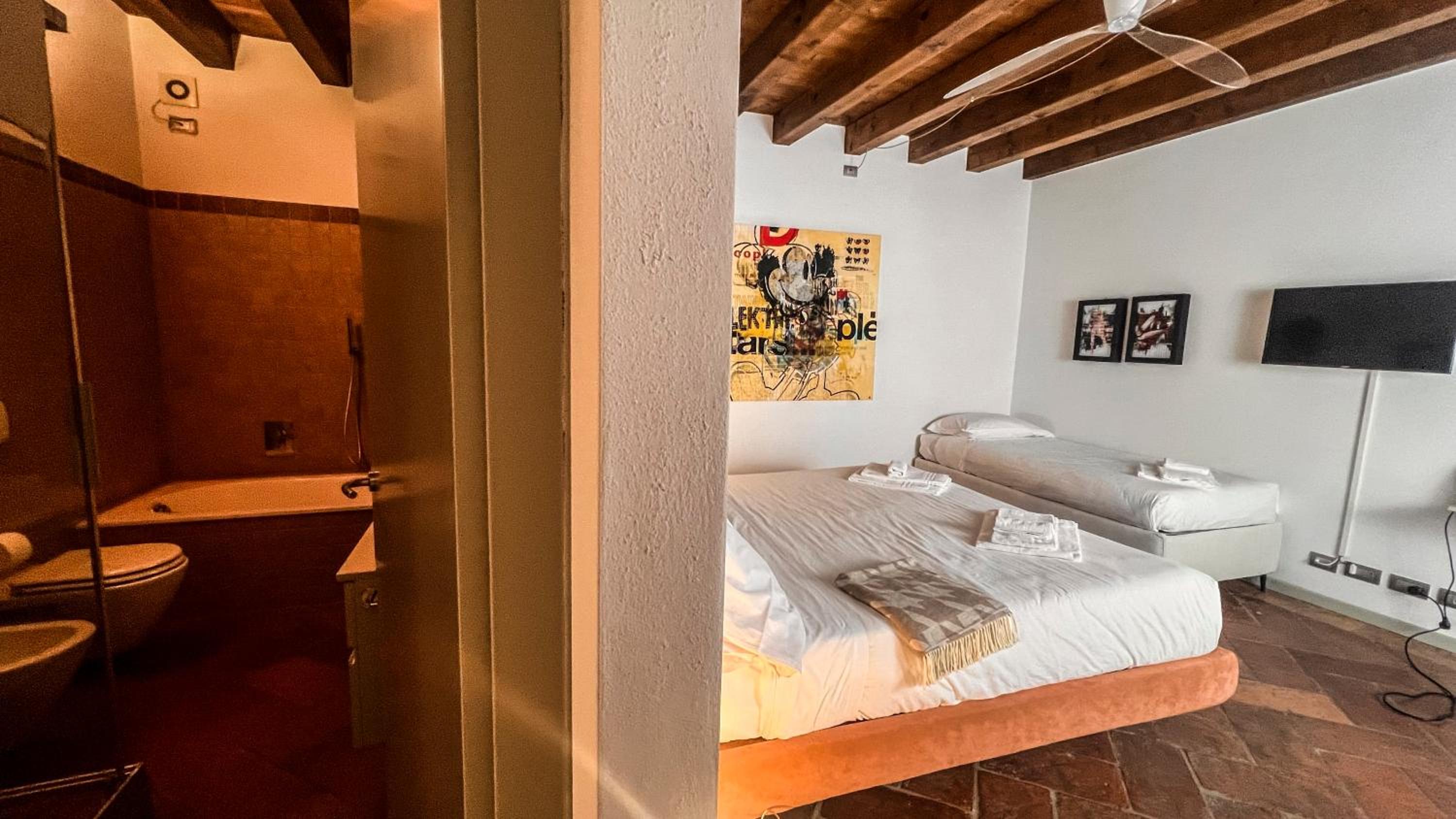 Casa Viola