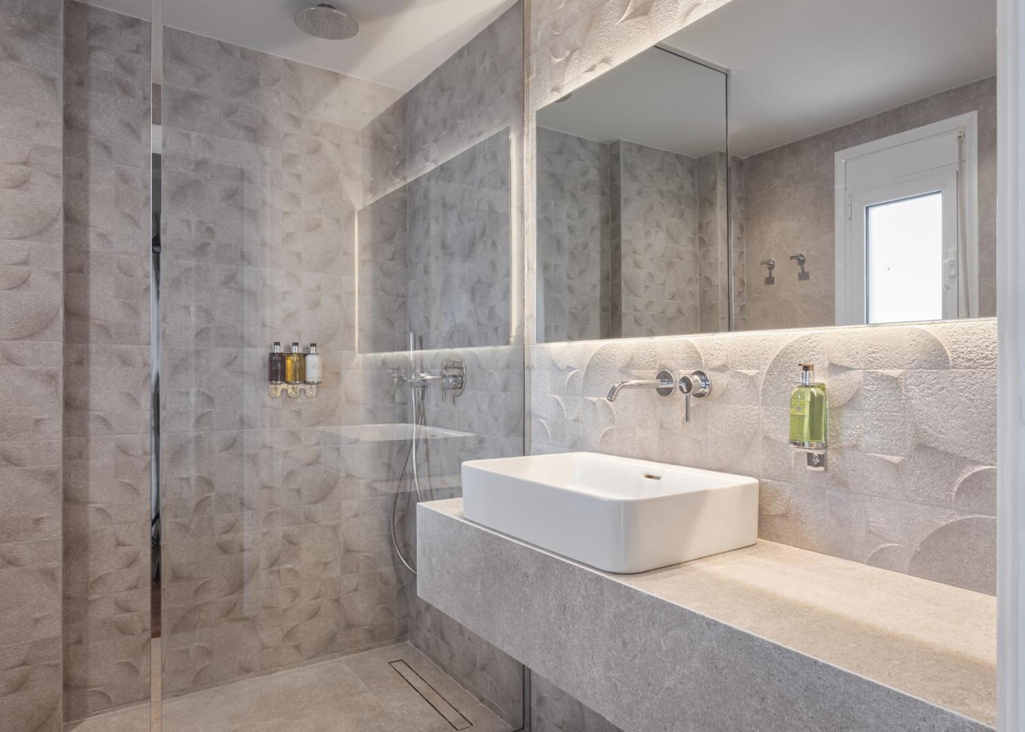 Athenian Grand Riviera Villa