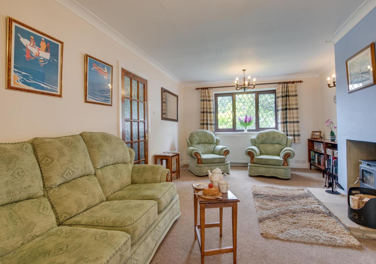 3 Bed in Ravenscar oc-sa397