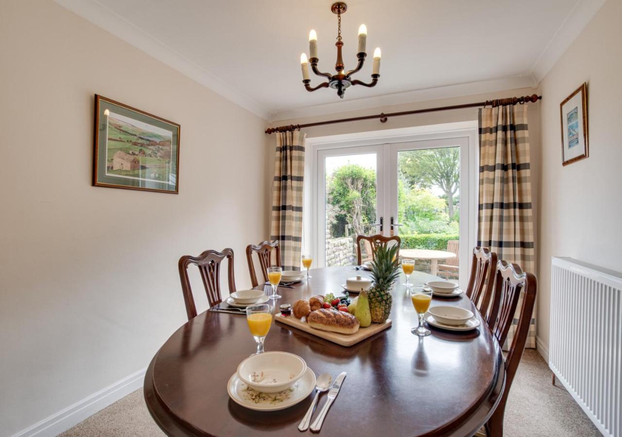 3 Bed in Ravenscar oc-sa397