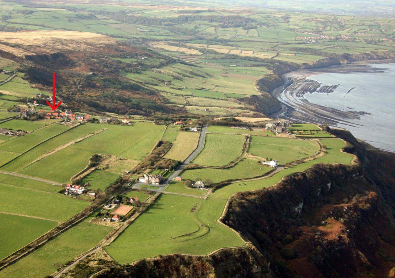 3 Bed in Ravenscar oc-sa397