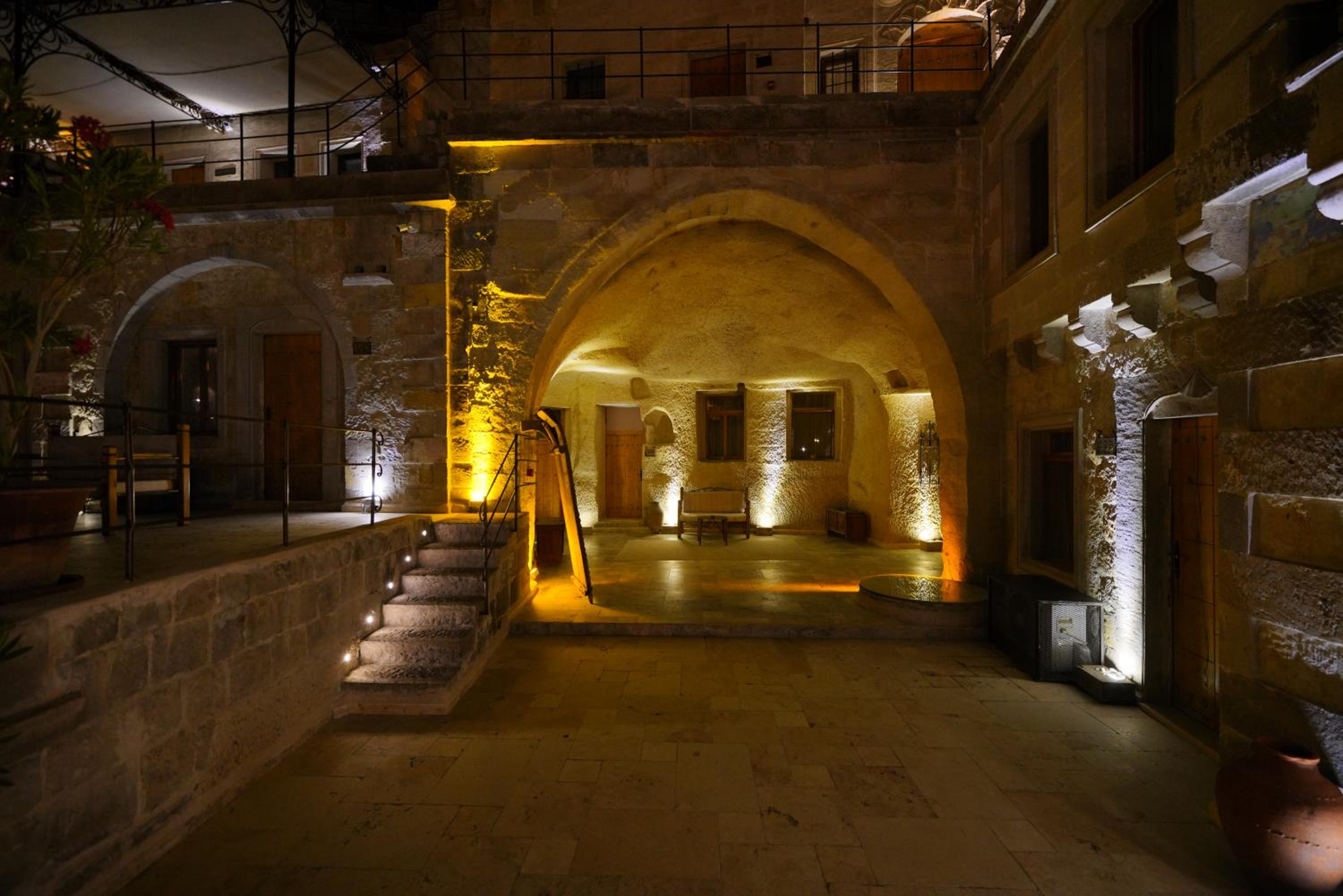 Design Cave Otel - Image 11