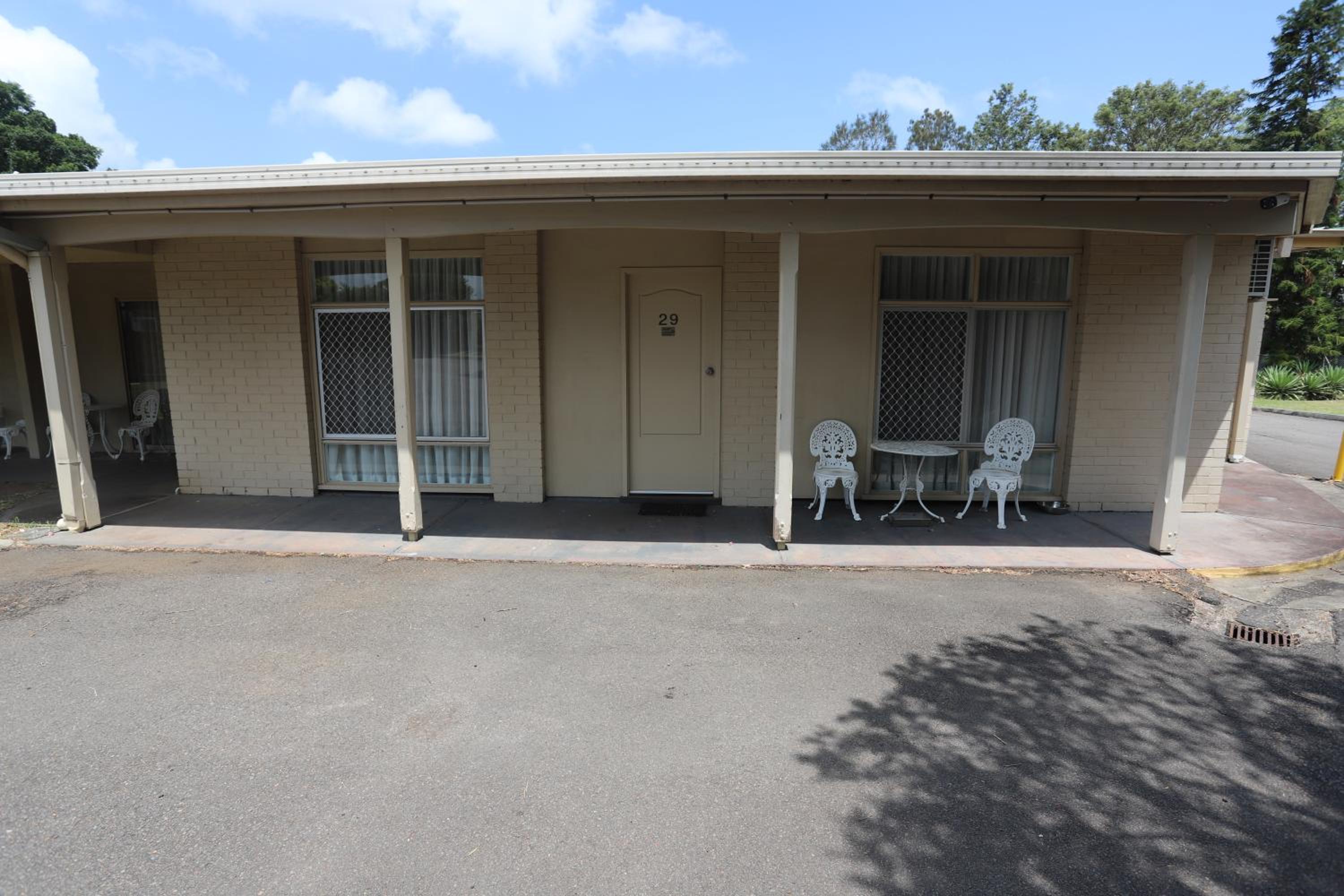 Sleepy Hill Motor Inn
