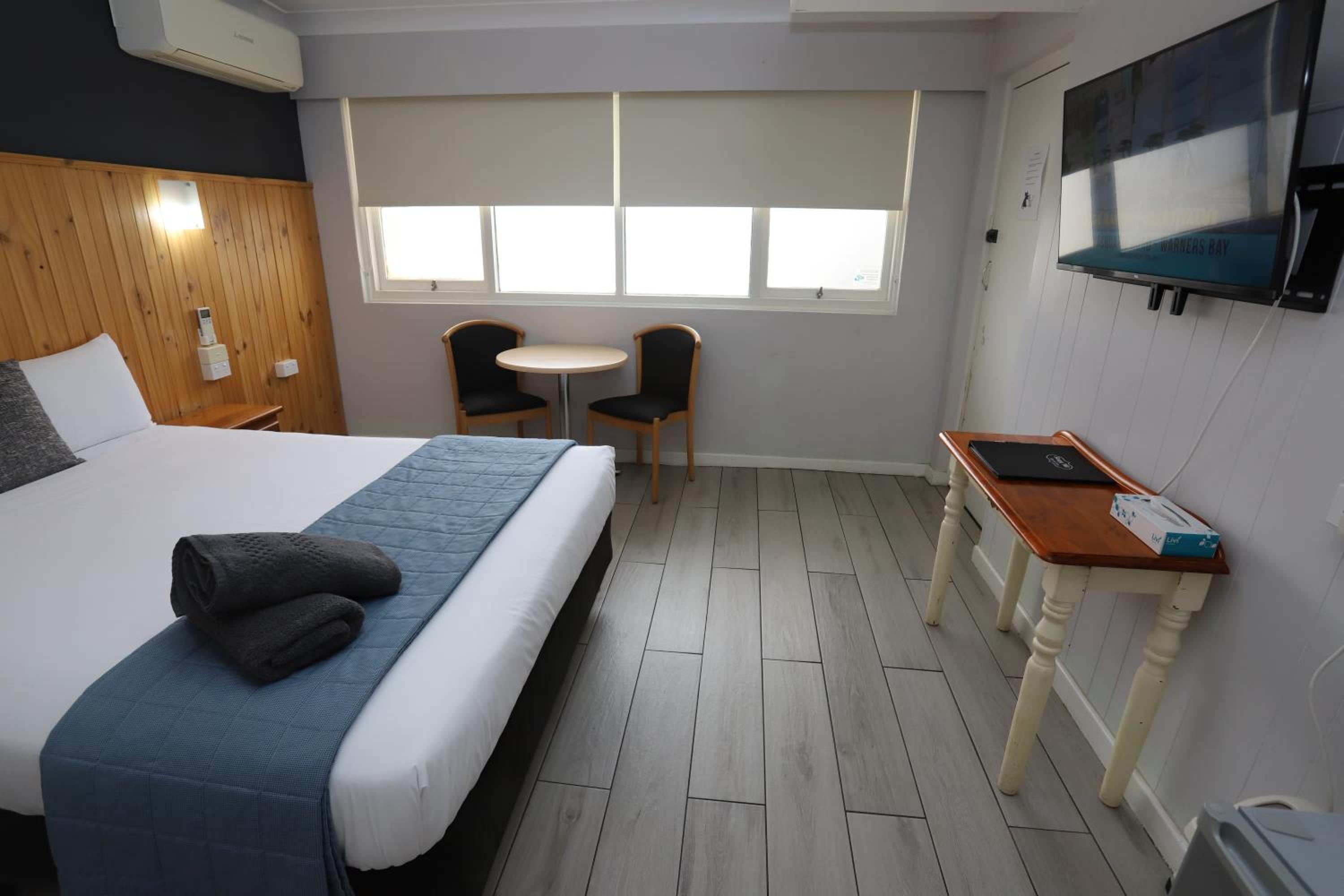 Sleepy Hill Motor Inn