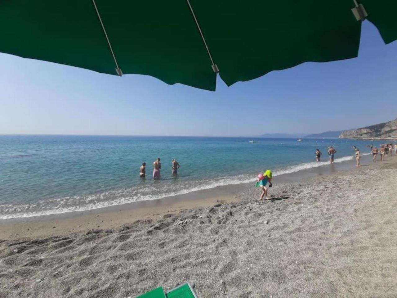 Apartment Magliolo Liguria, Swimming pool - SPA - View view 3