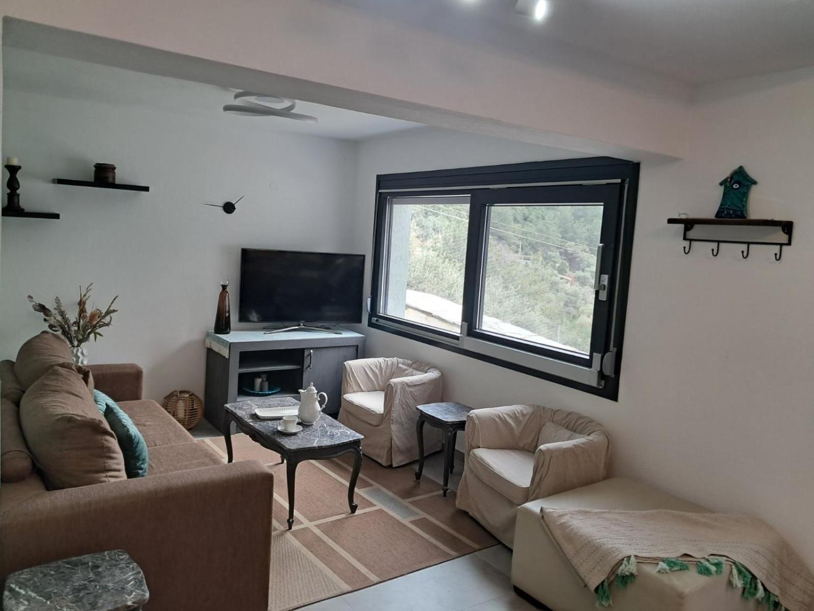 Waterview Villa