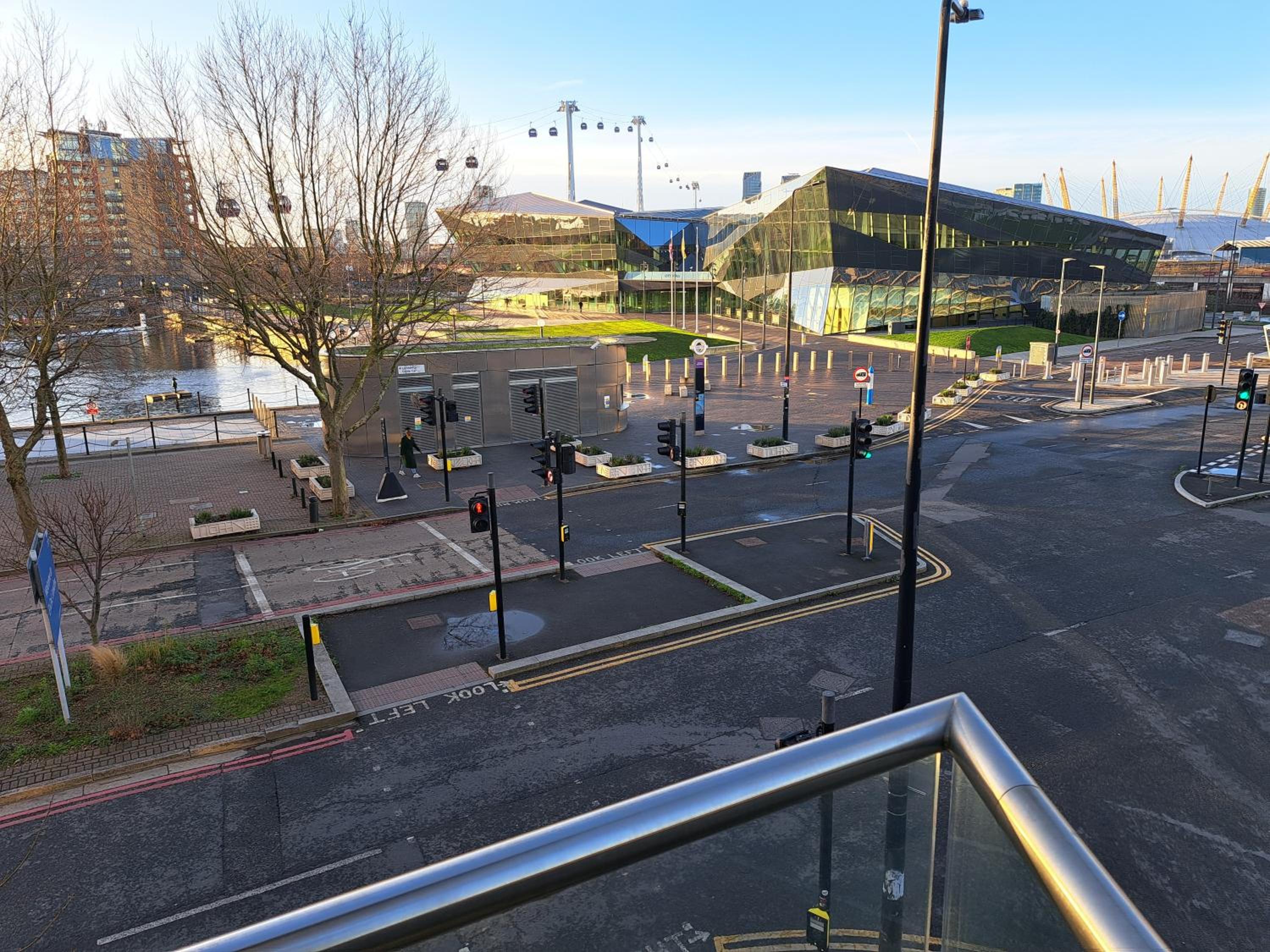 Luxury Dockview 3 Beds Excel London