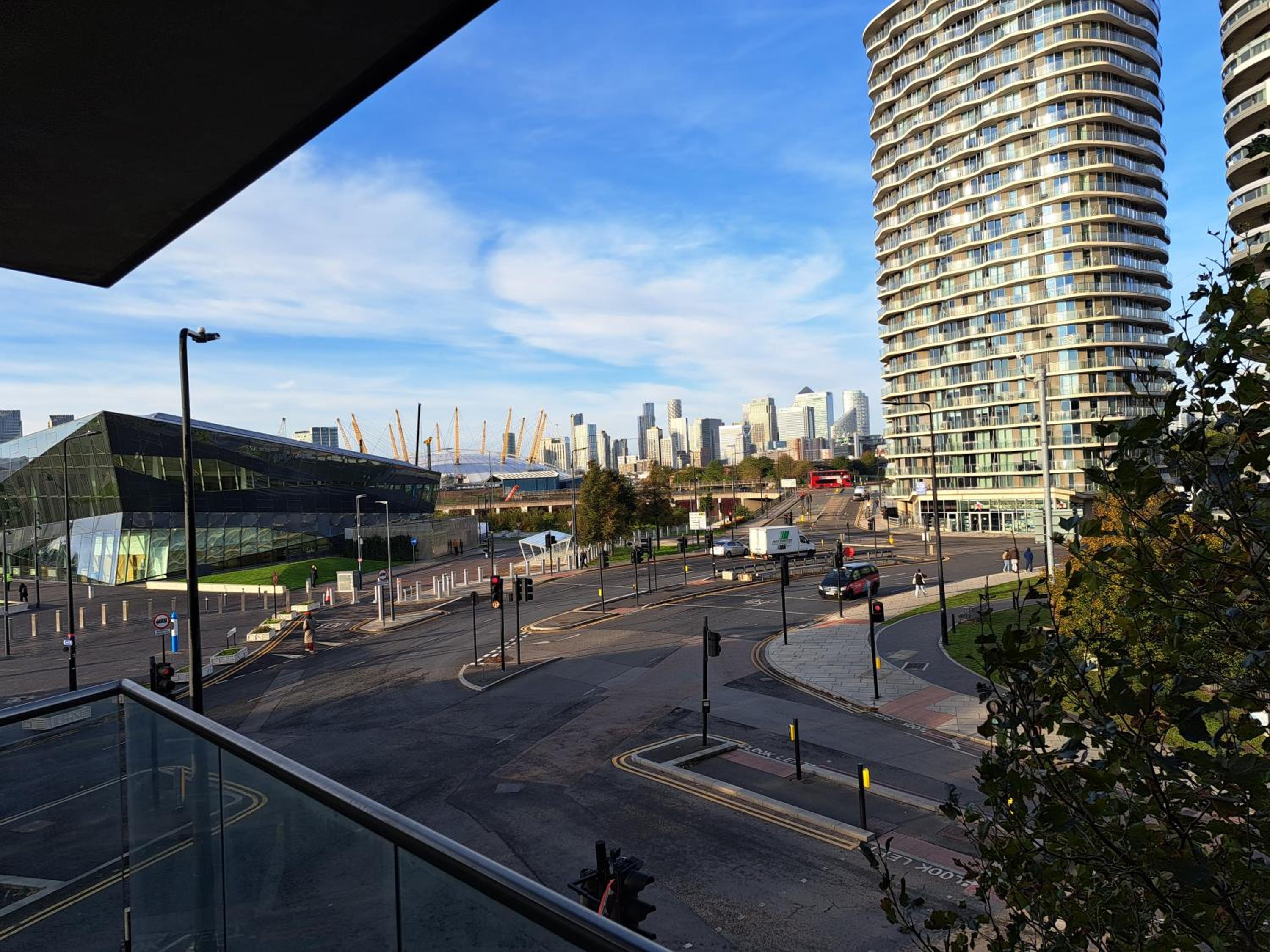 Luxury Dockview 3 Beds Excel London