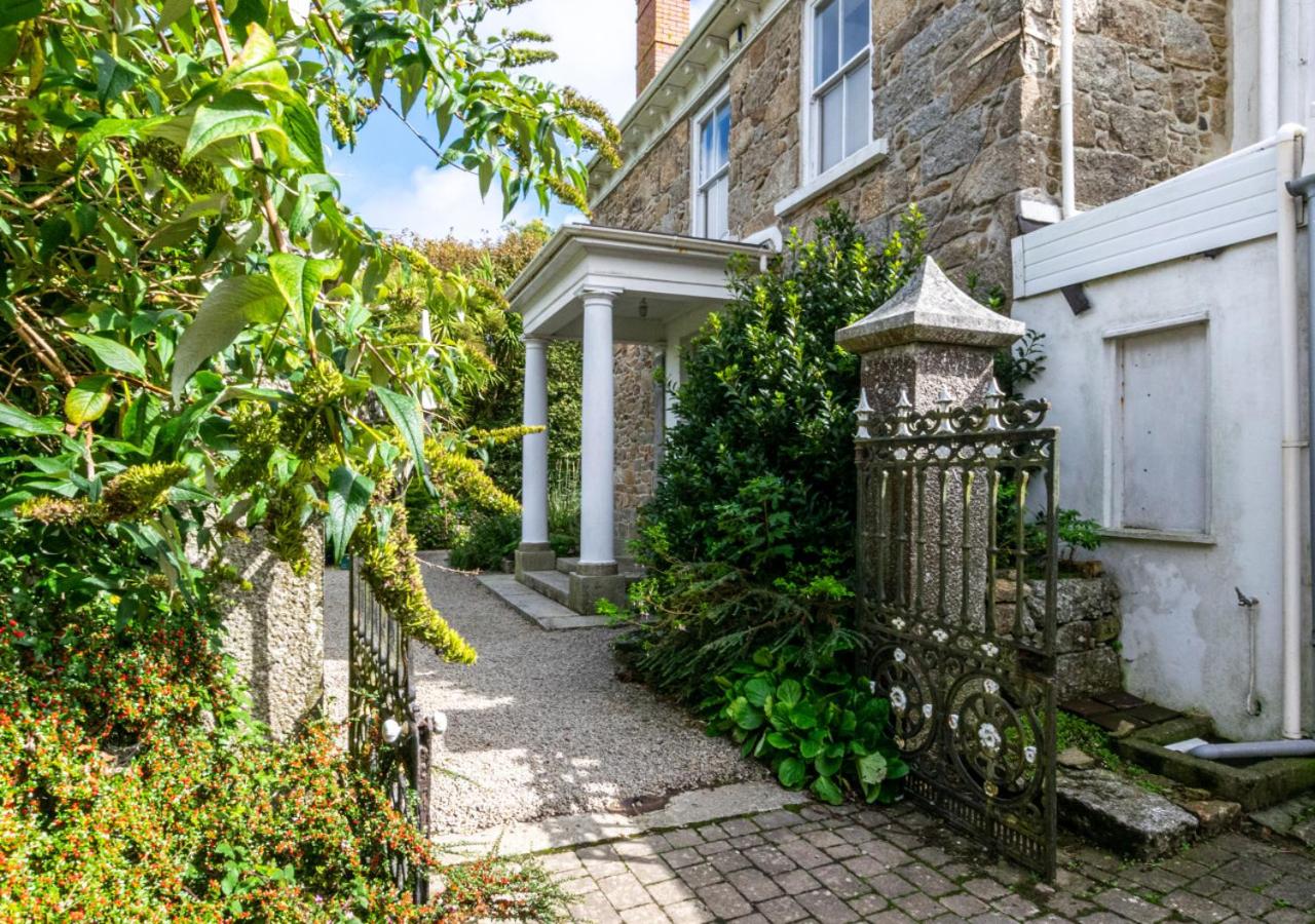 7 Bed in Mousehole oc-boslan