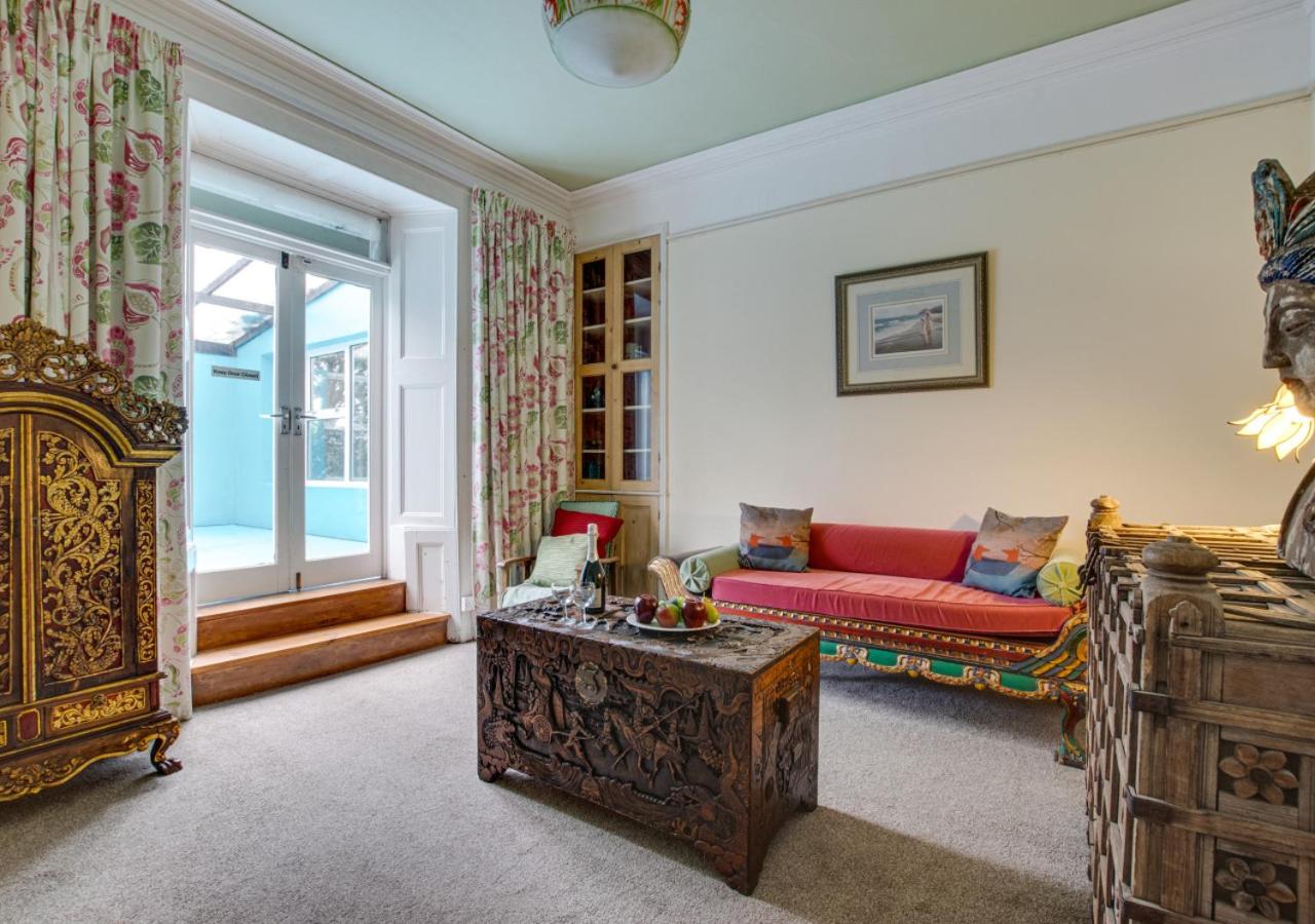 7 Bed in Mousehole oc-boslan