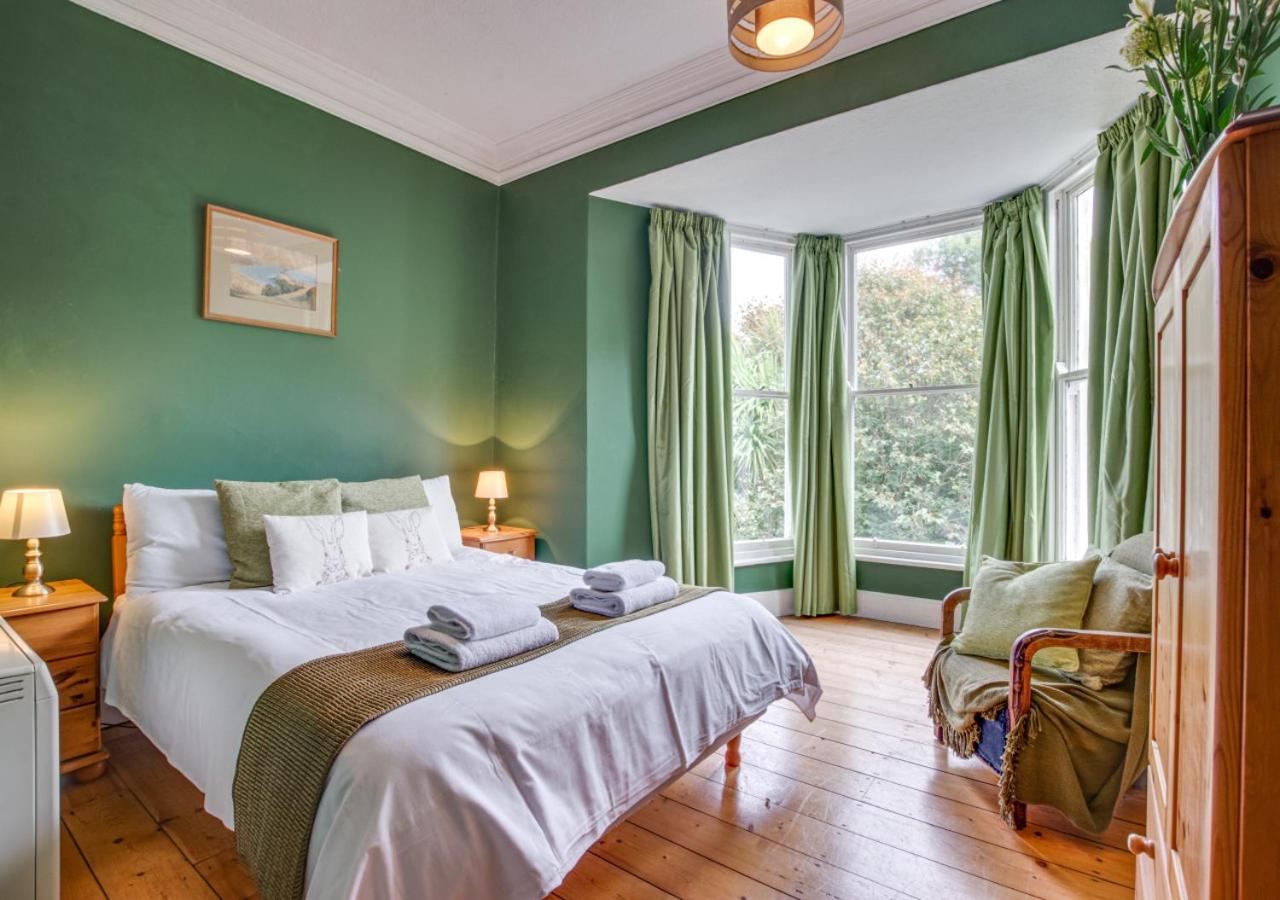 7 Bed in Mousehole oc-boslan