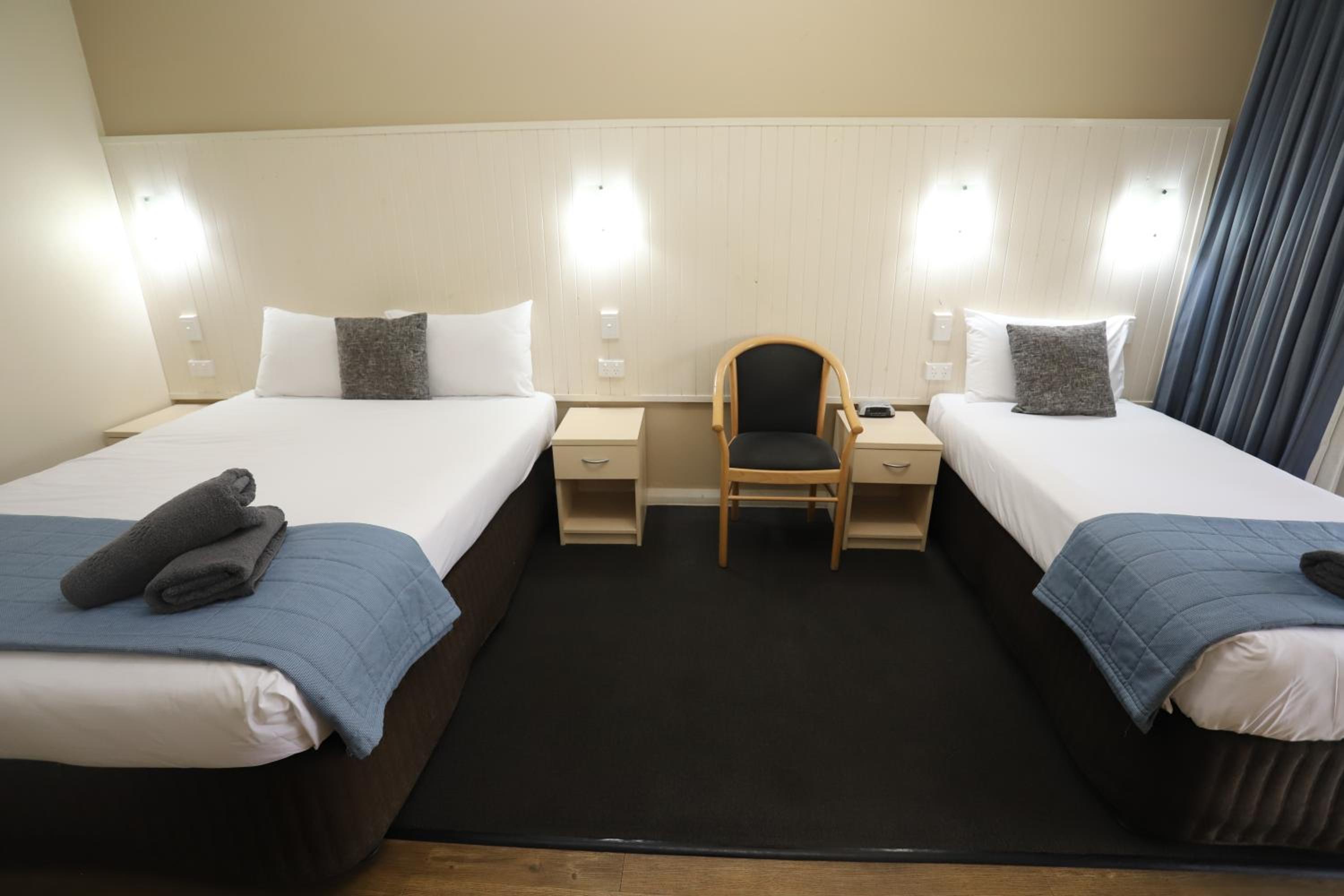 Sleepy Hill Motor Inn