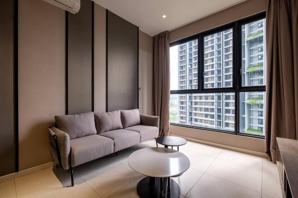 Millerz Square by Feel home Free Bus to Mid Valley KL Sentral