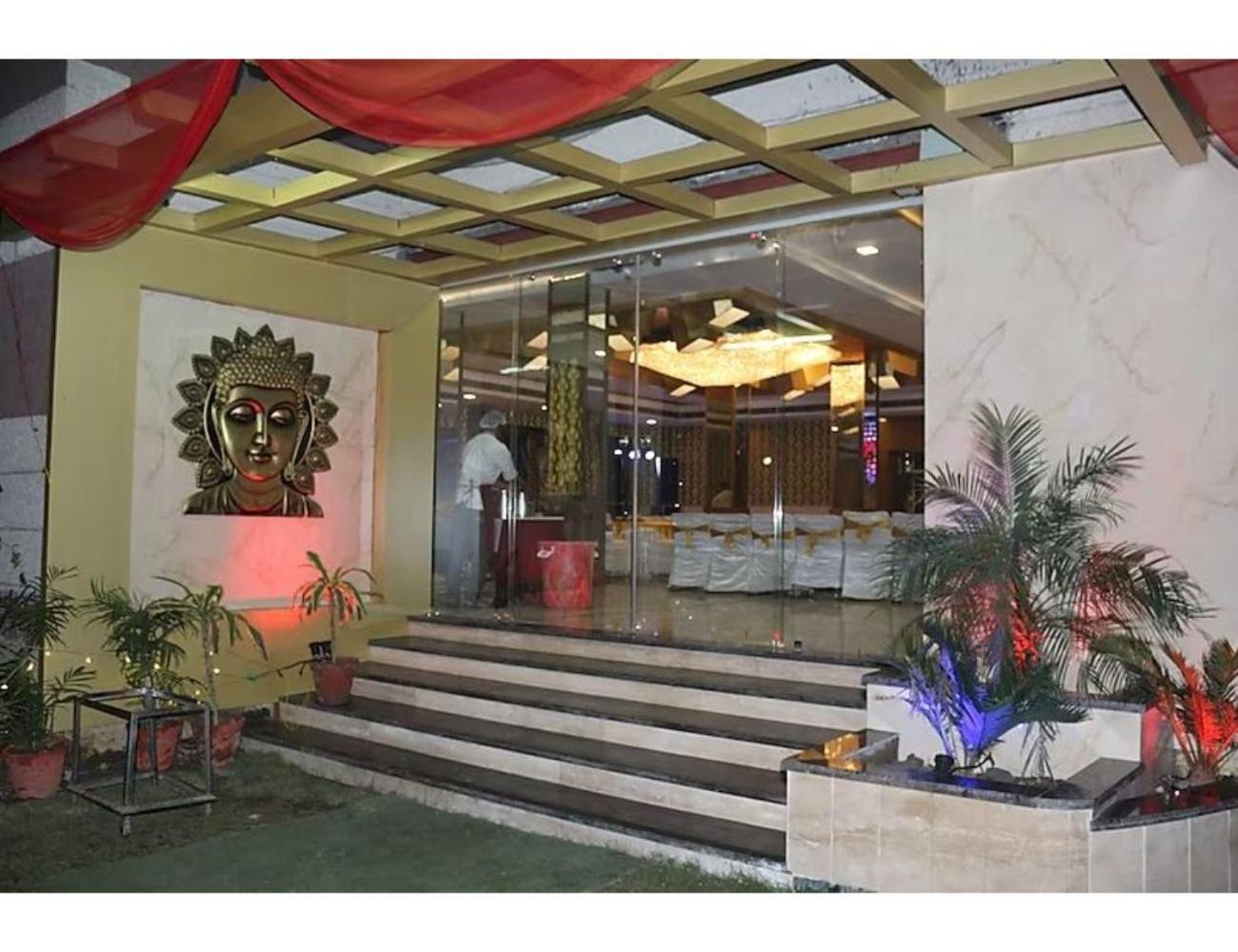 The Golden Oyster, Dehradun view 3