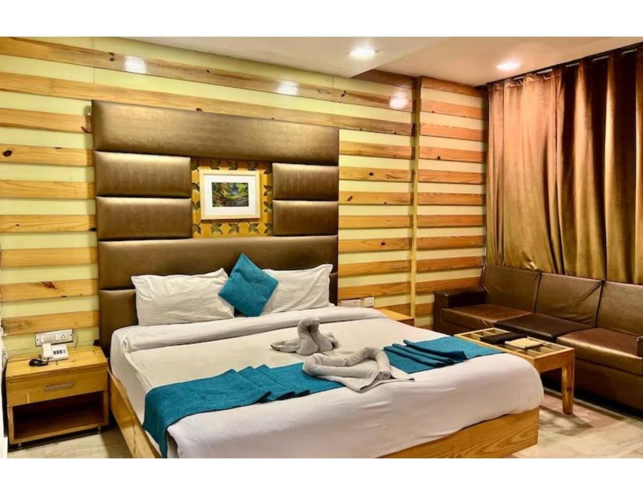 The Golden Oyster, Dehradun view 5