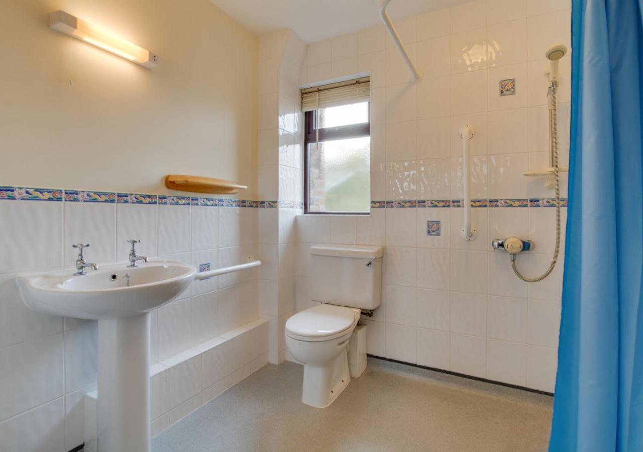1 Bed in Wadebridge oc-p00440 view 2