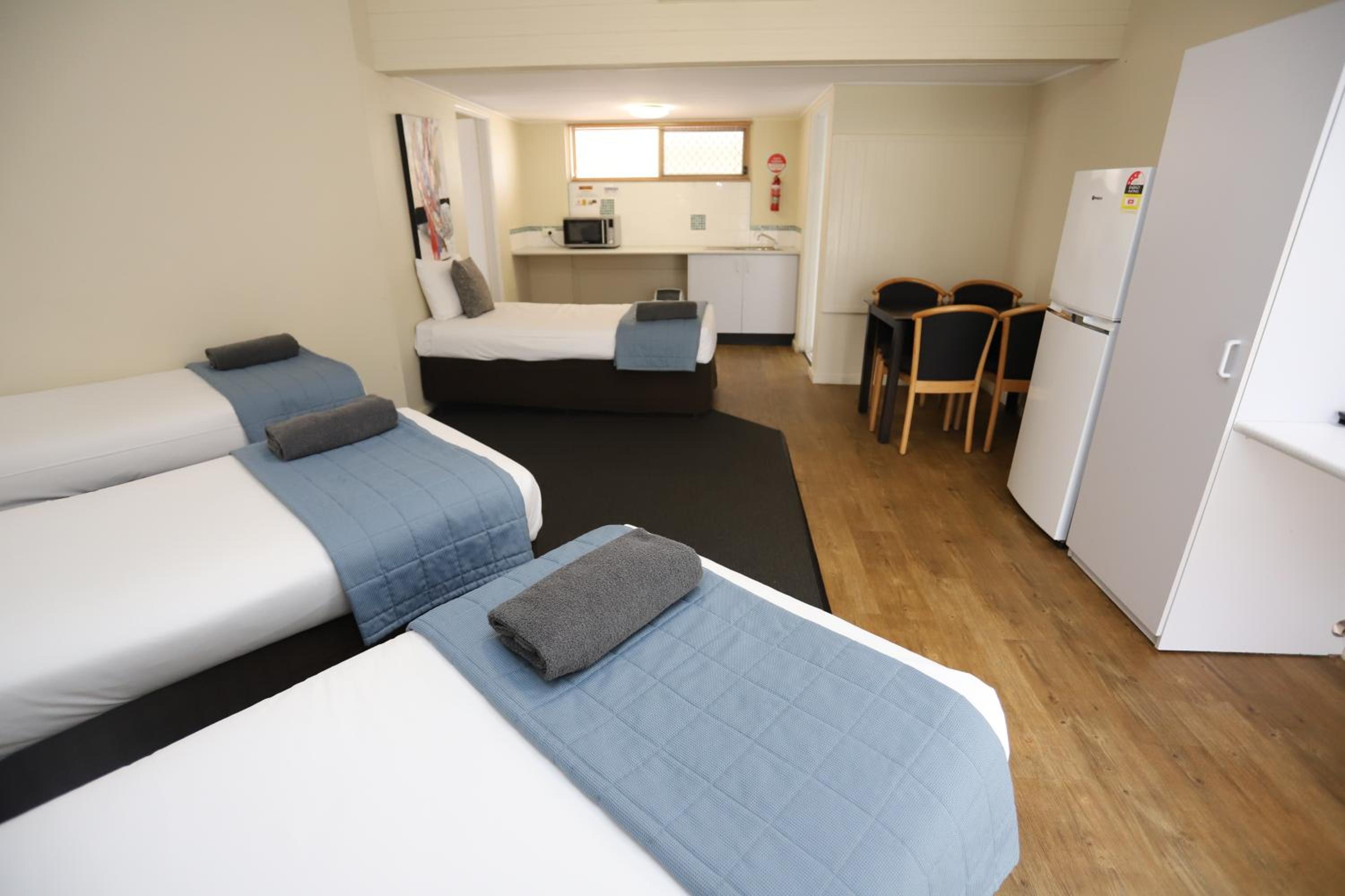 Sleepy Hill Motor Inn