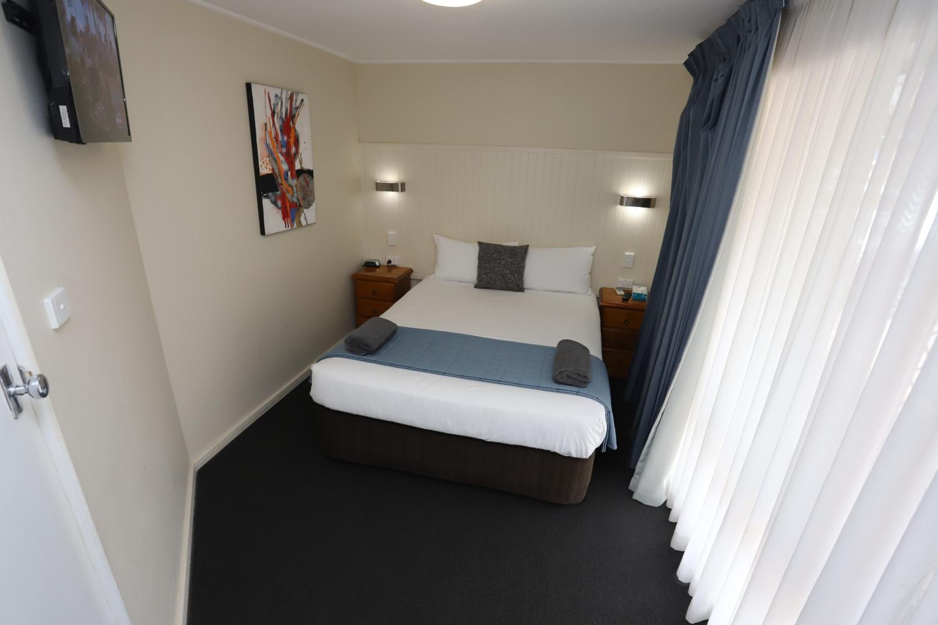 Sleepy Hill Motor Inn