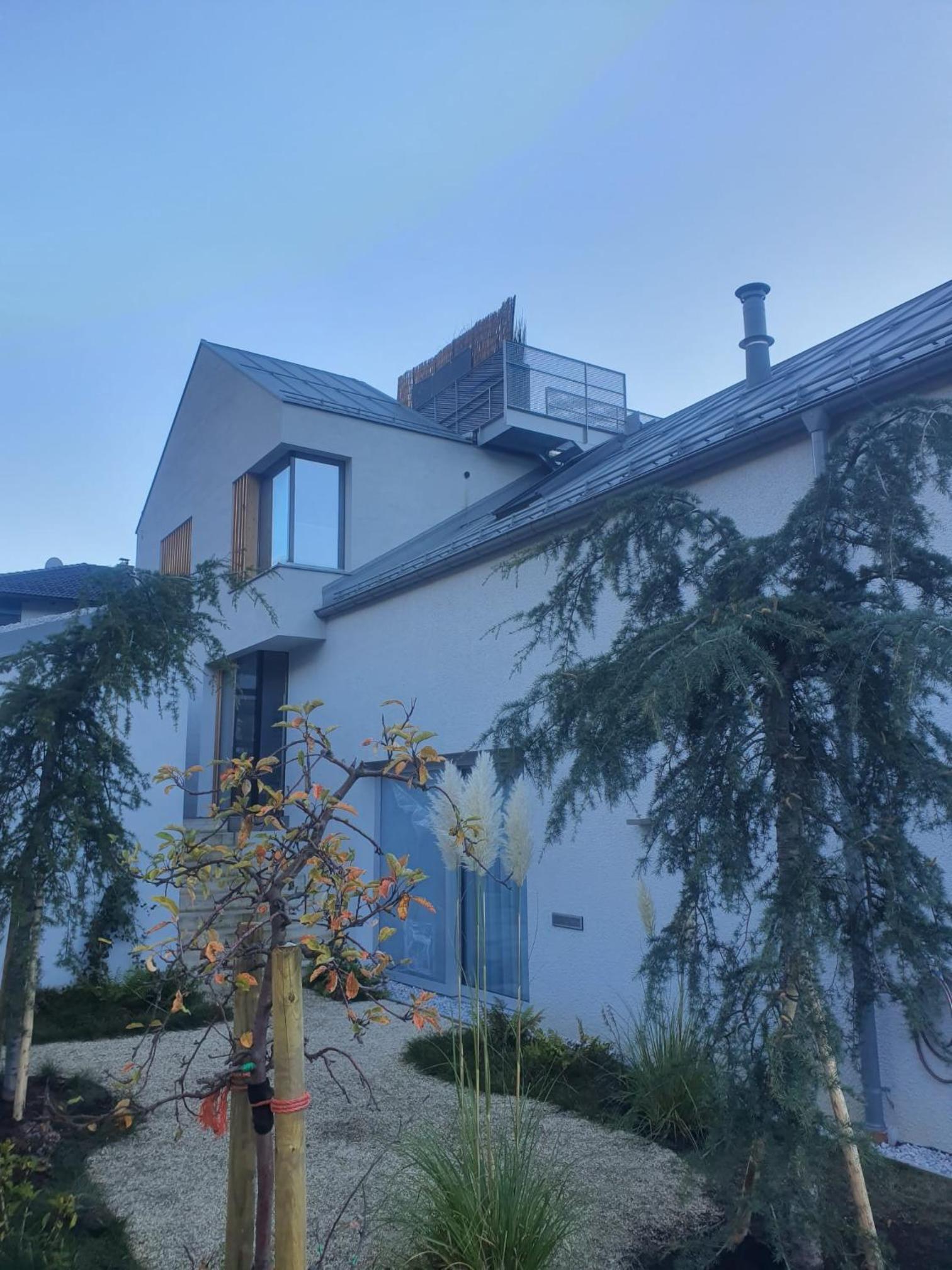TIROLER TRIS modern villa 10 beds