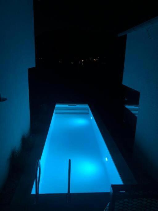 TIROLER TRIS modern villa 10 beds