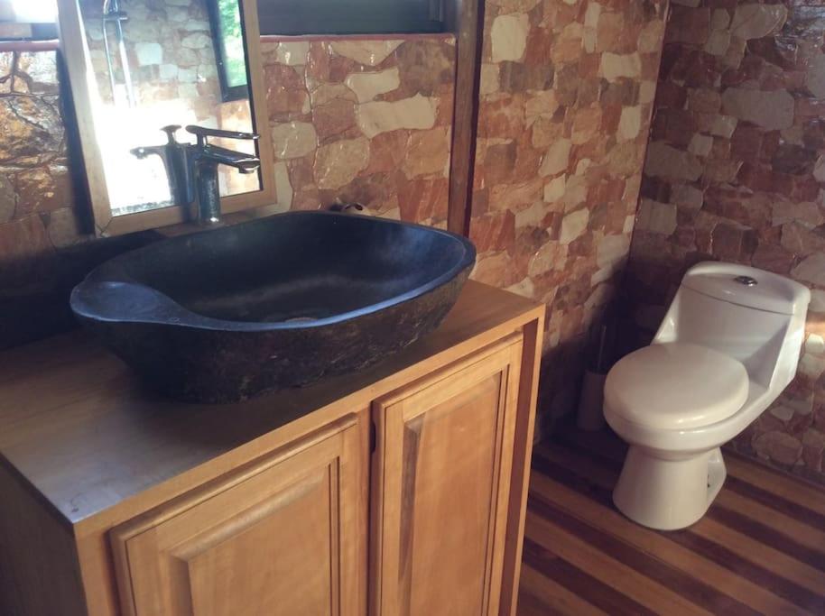 Maison autonome en bois, à Brasilito