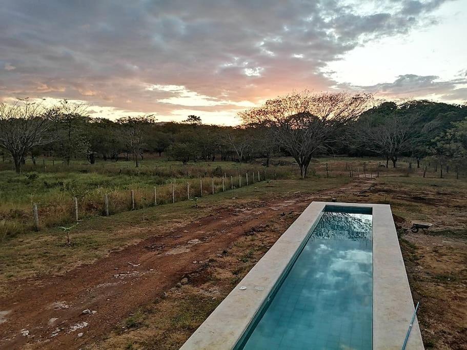 Maison autonome en bois, à Brasilito