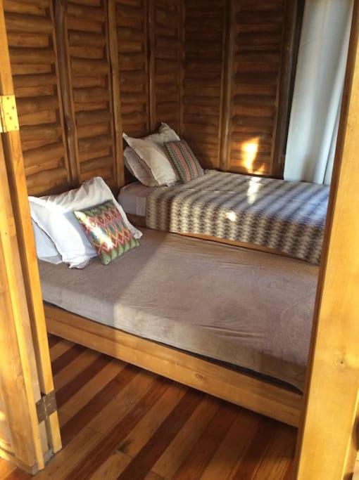 Maison autonome en bois, à Brasilito