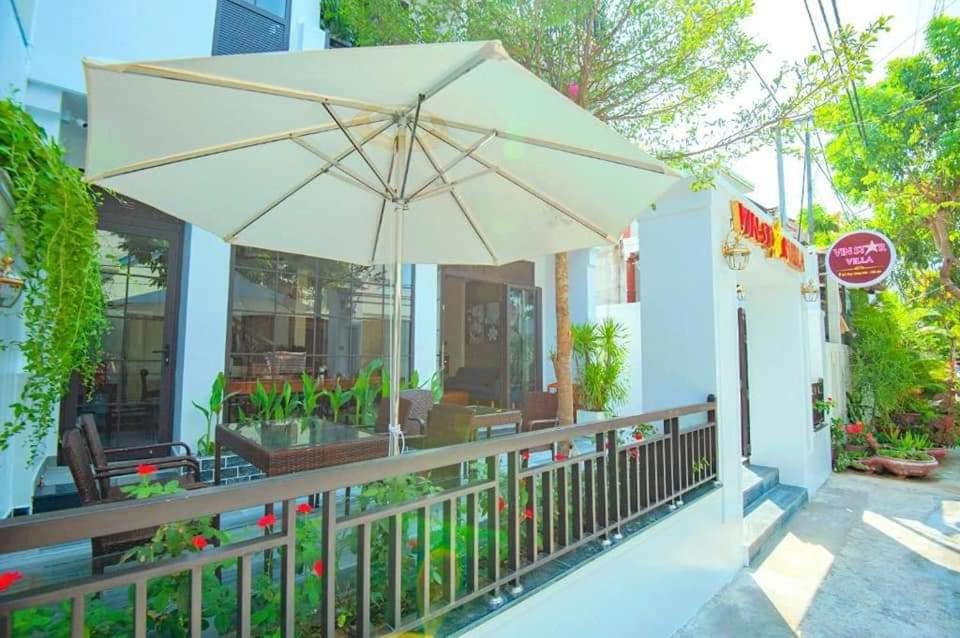 Vin star Villa Hoian