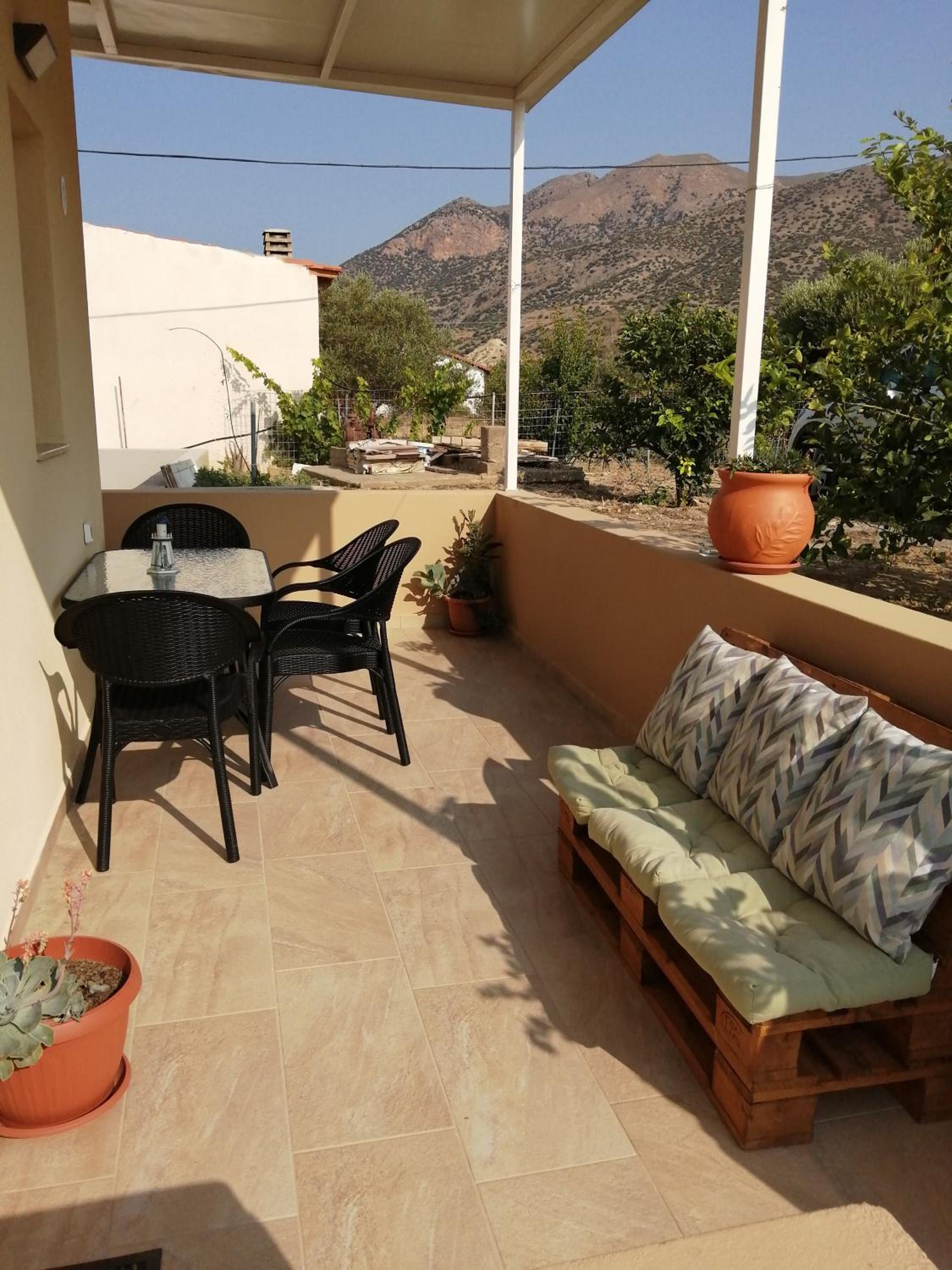 Keratokampos Seaside Retreat