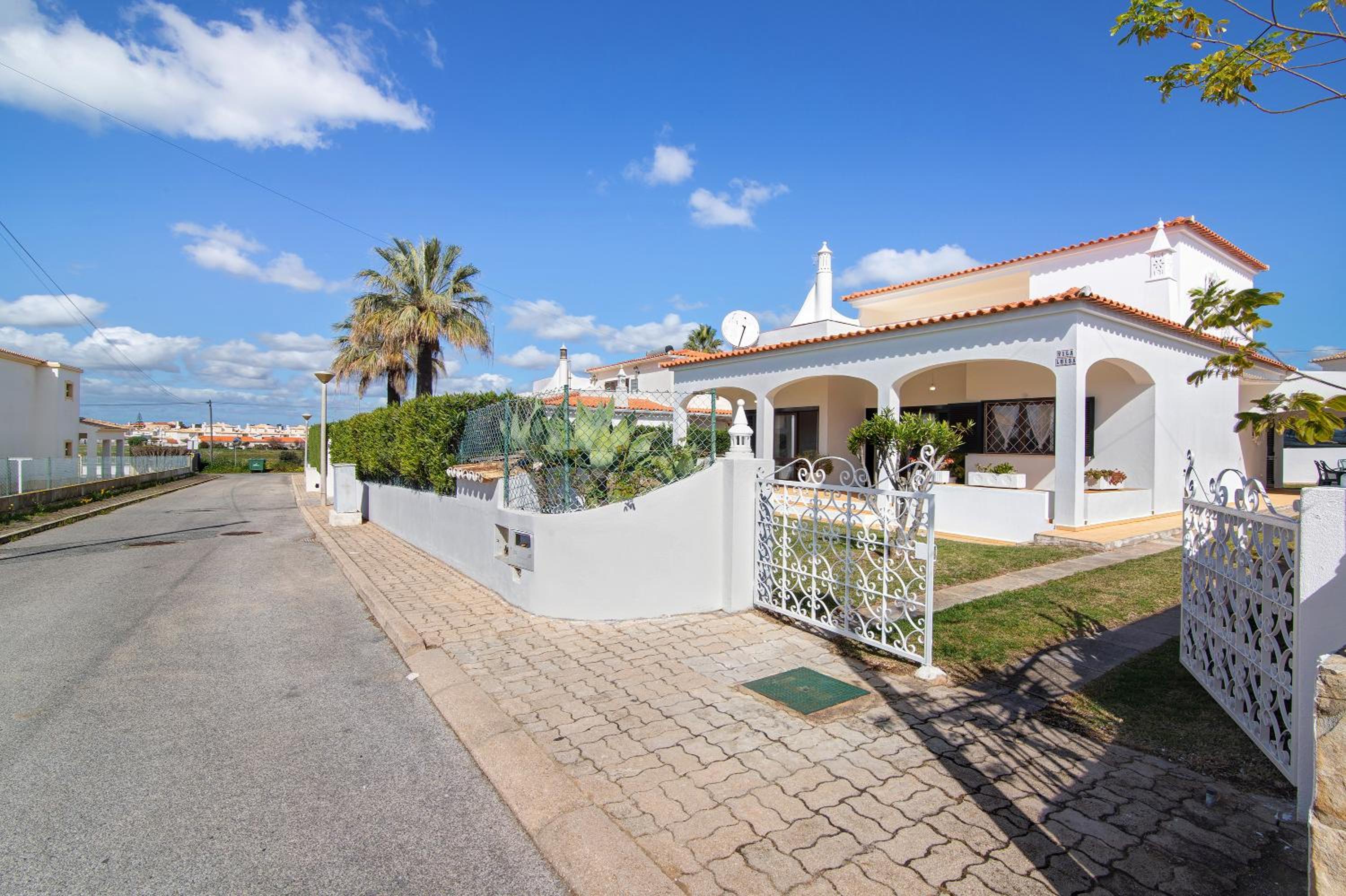 Villa Luísa Galé view 4