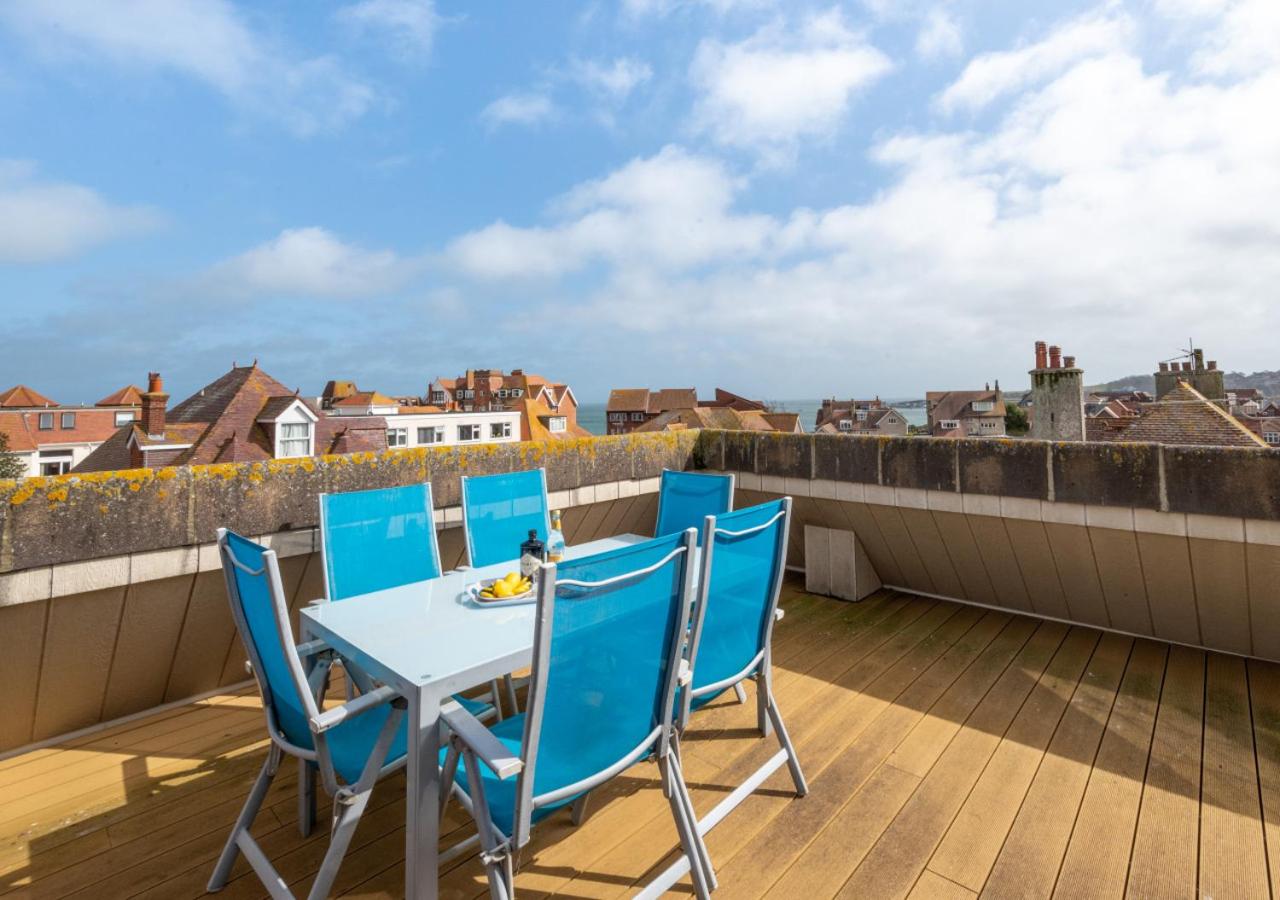 3 Bed in Swanage oc-wy269